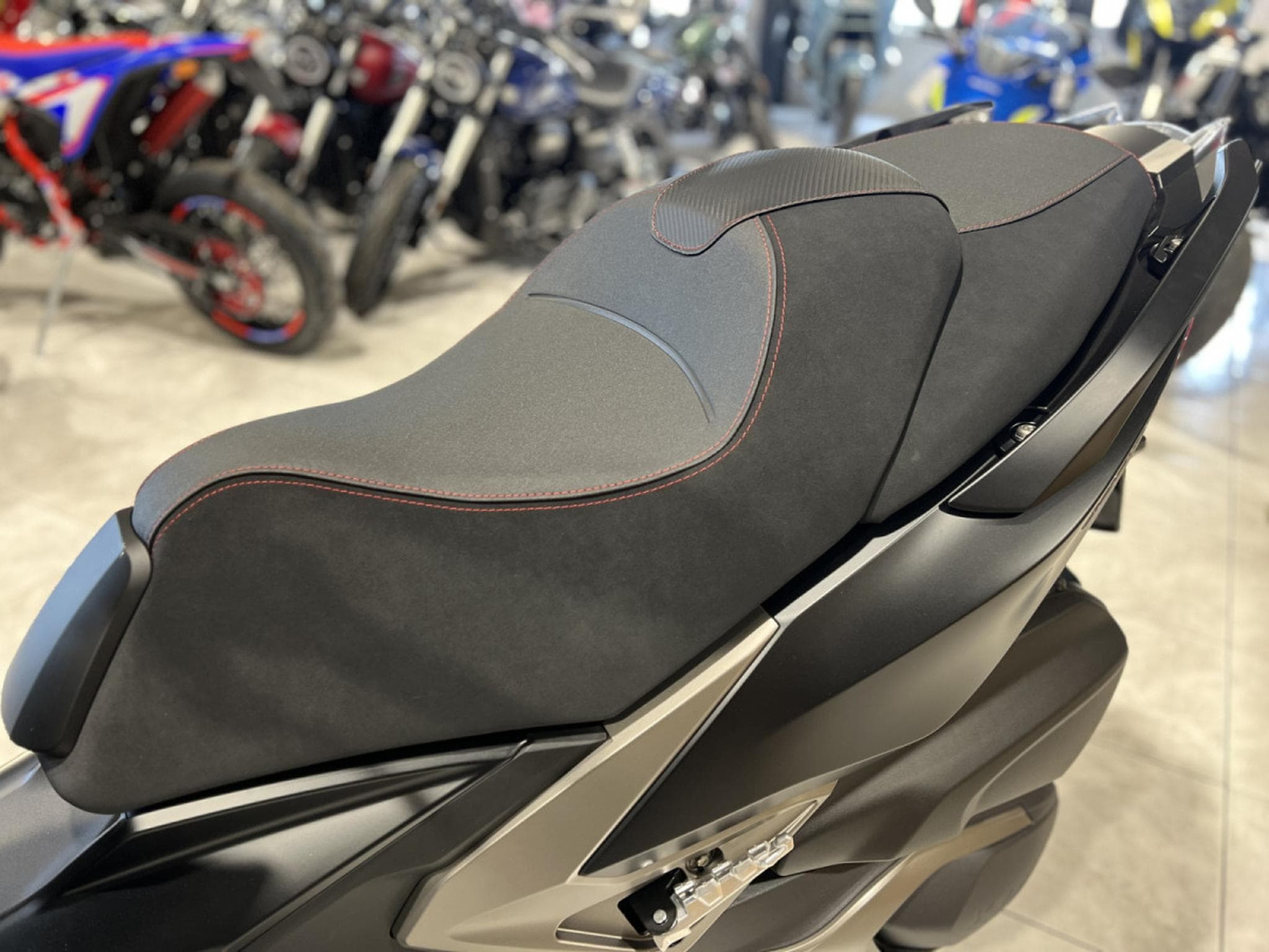 Kymco Xciting VS TCS  ABS (2023) - Foto 6