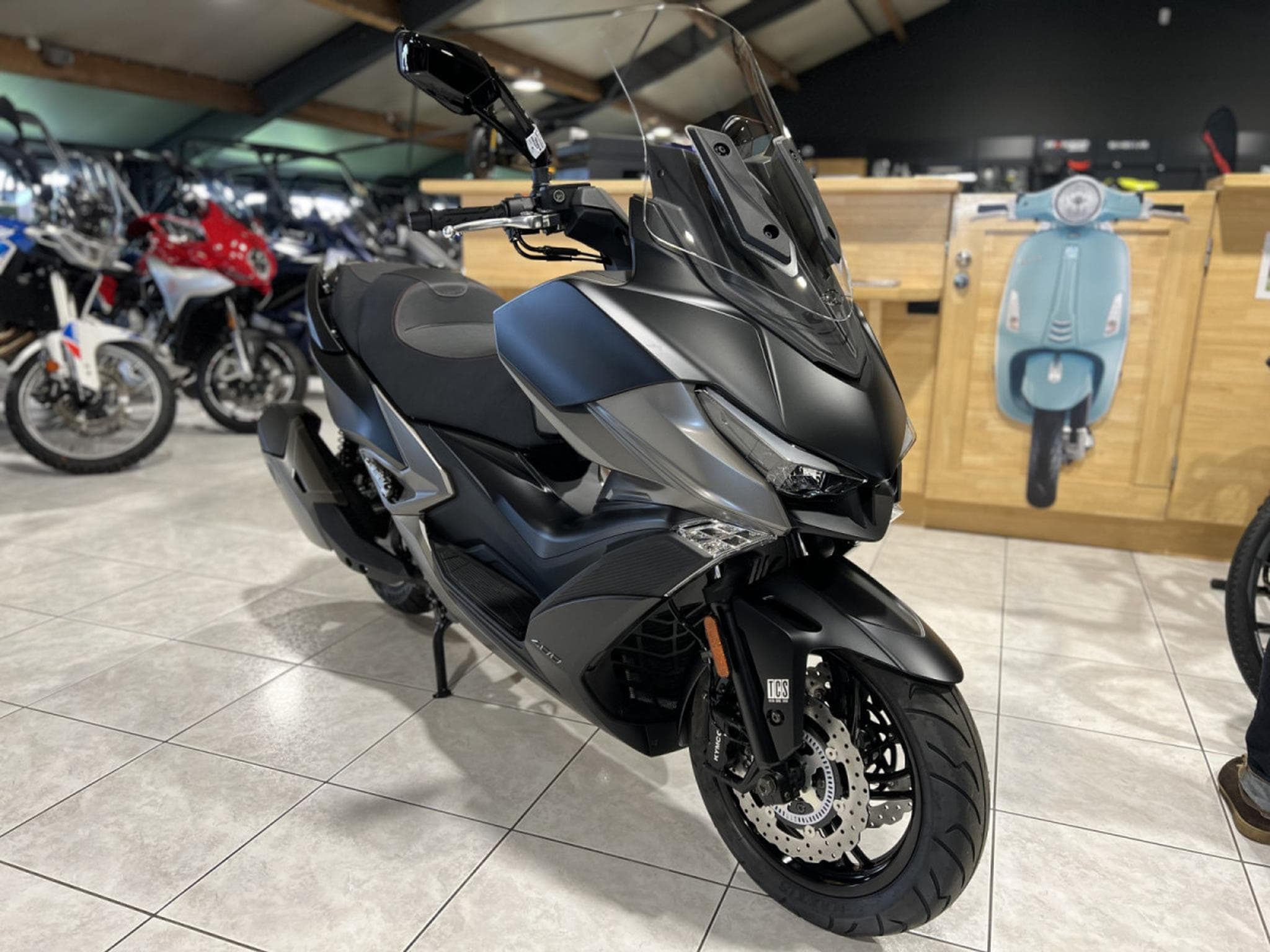 Kymco Xciting VS TCS  ABS (2023) - Foto 7