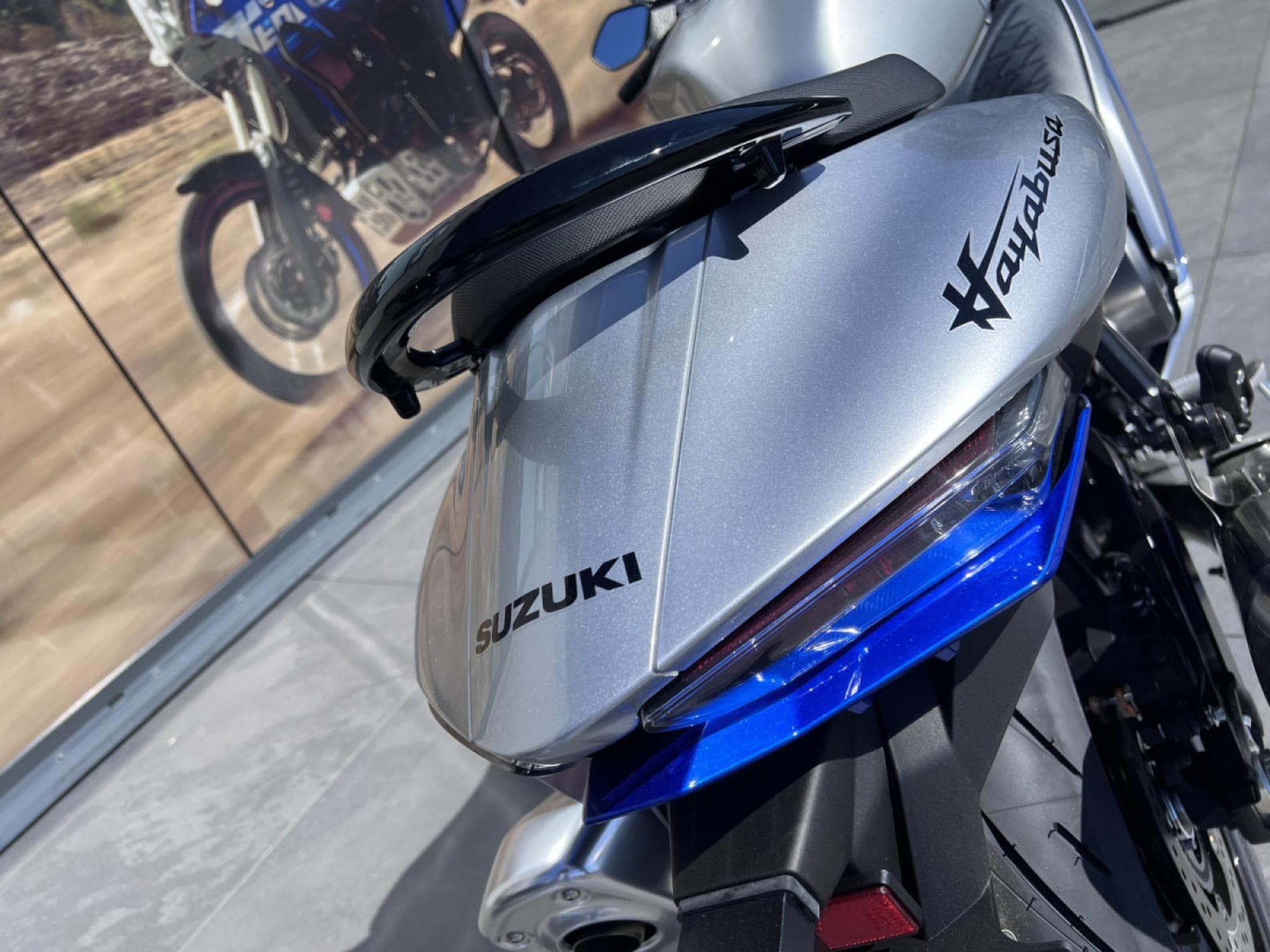 Suzuki Hayabusa 1300 (2026) - Photo 5