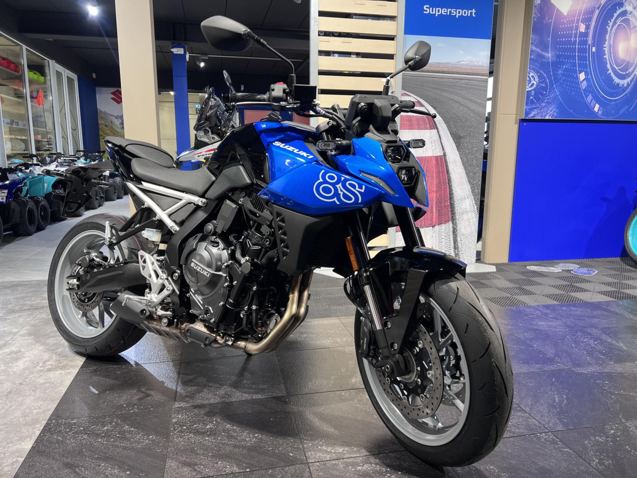 Suzuki GSX (2026) - Photo 7