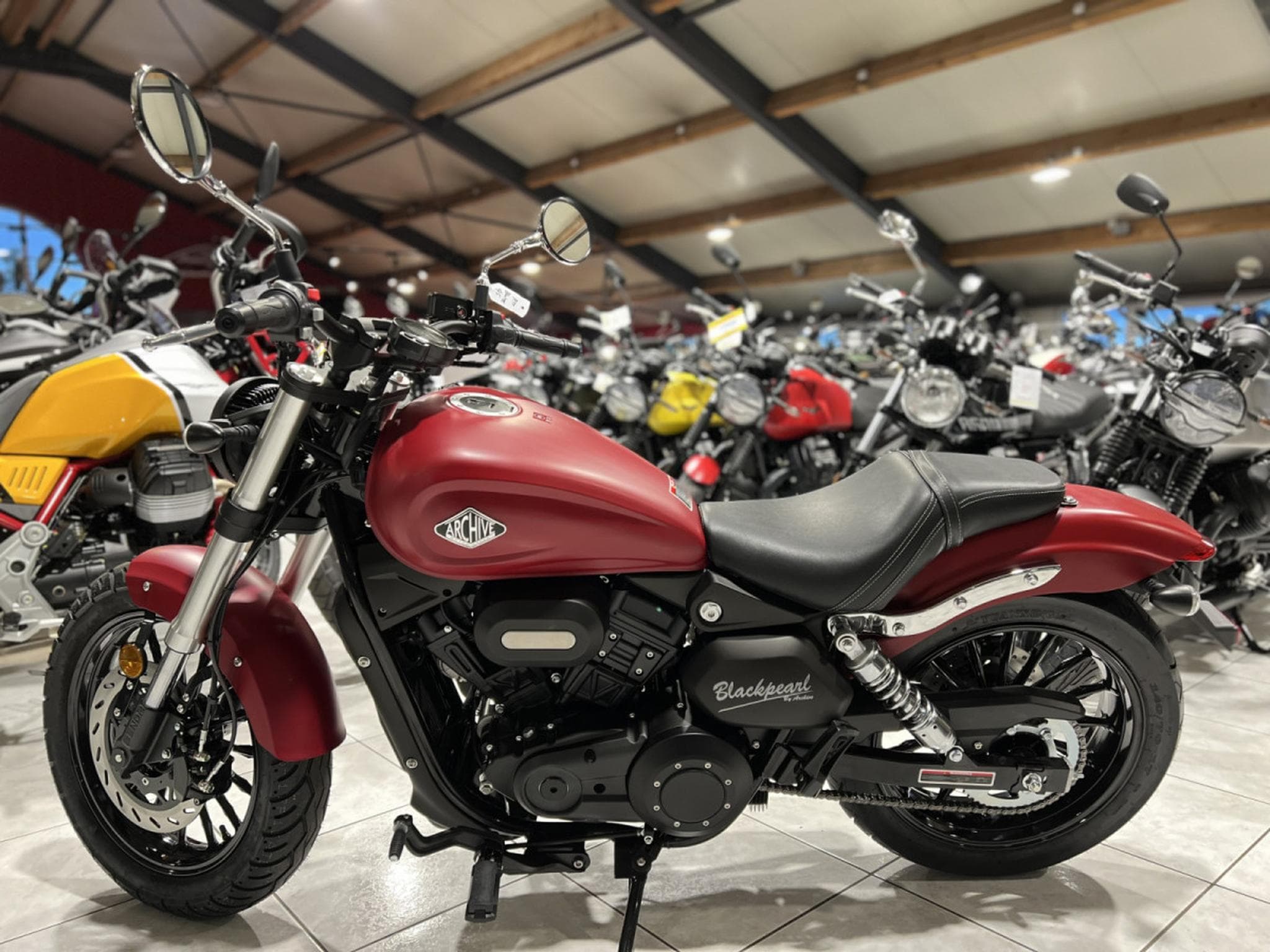 Archive Motorcycle Custom 125 Black Pearl (2024) - Foto 4