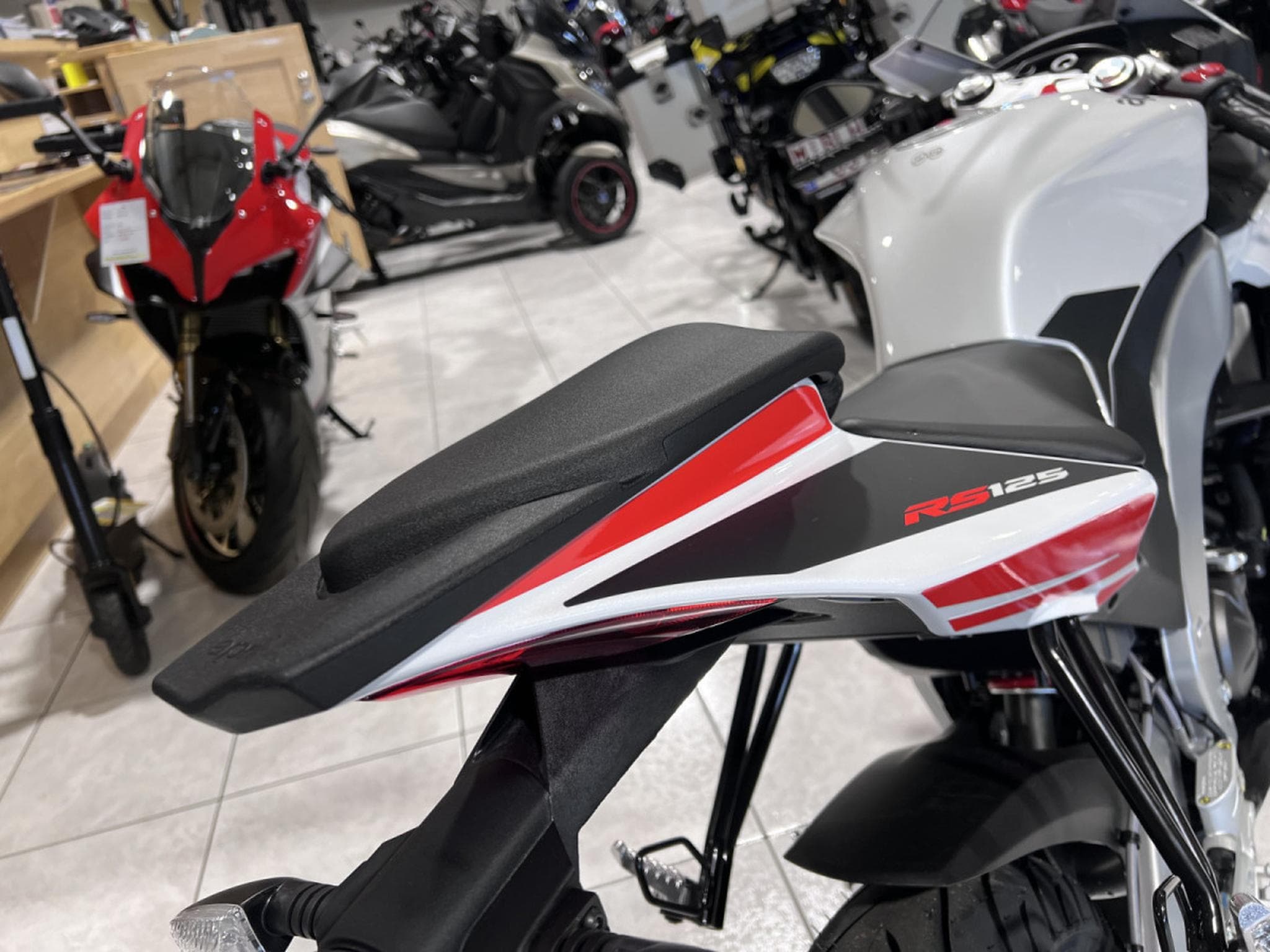 Aprilia RS 125 (2025) - Foto 5