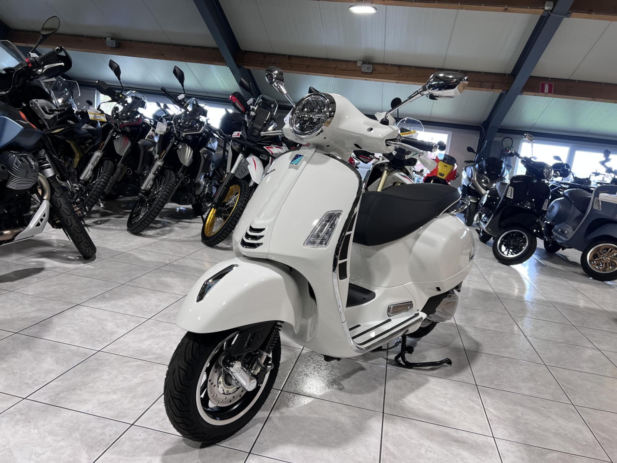 Vespa GTS 310 (2026) - Foto 2
