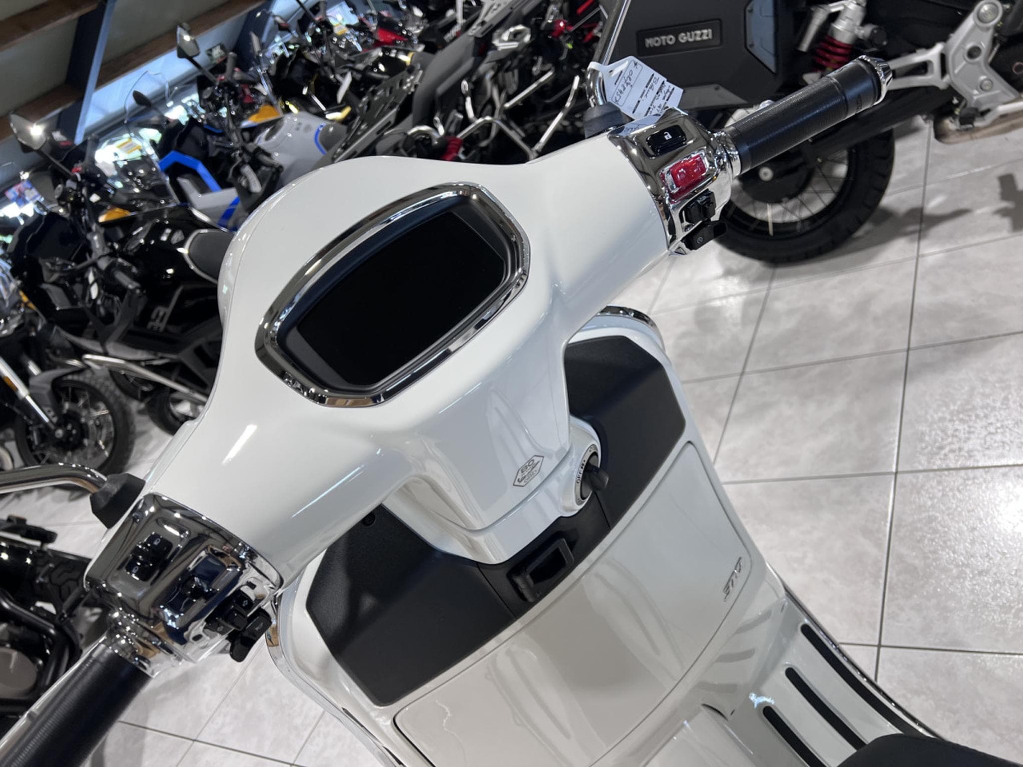 Vespa GTS 310 (2026) - Foto 6