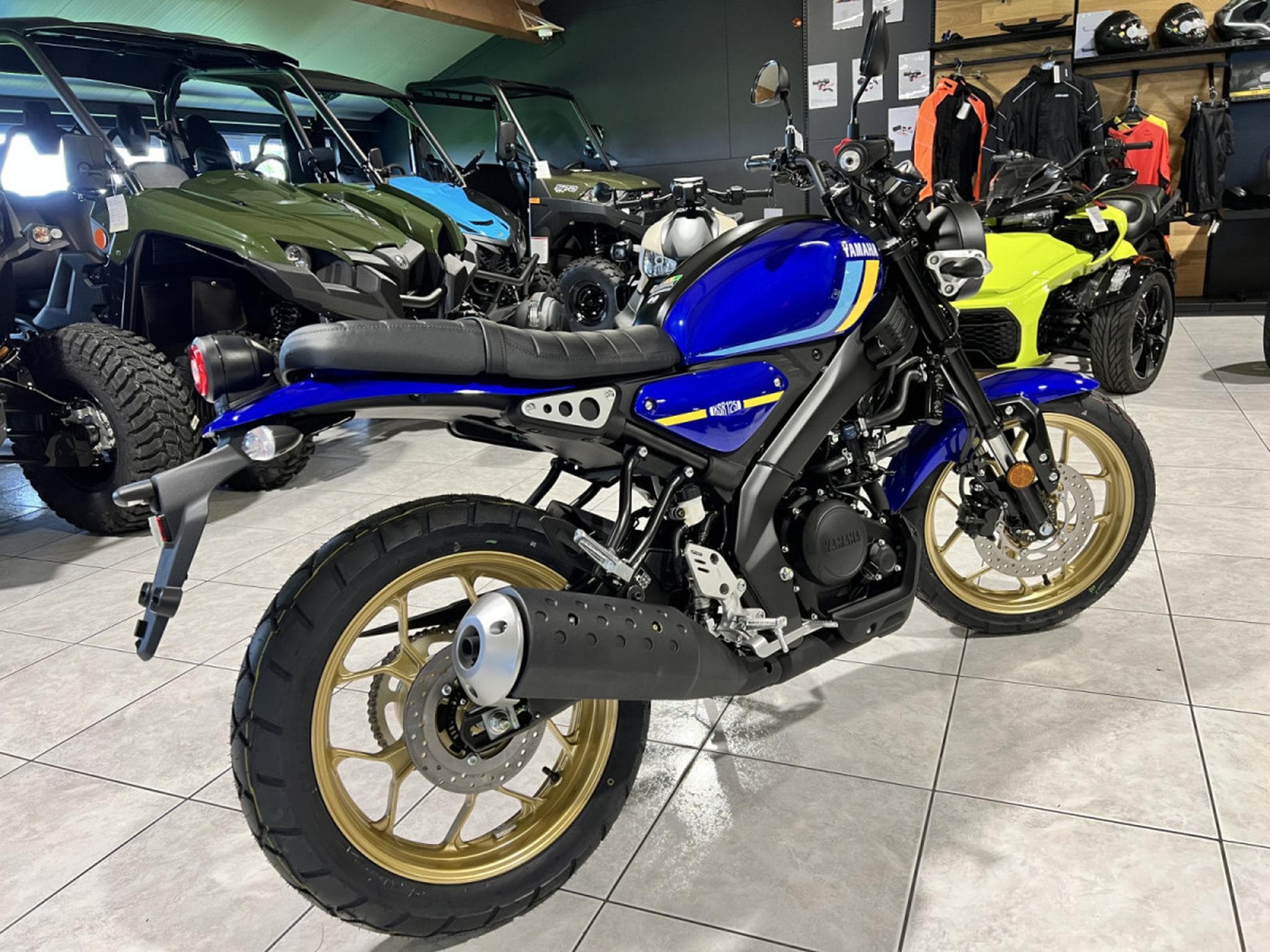 Yamaha XSR (2026) - Foto 3