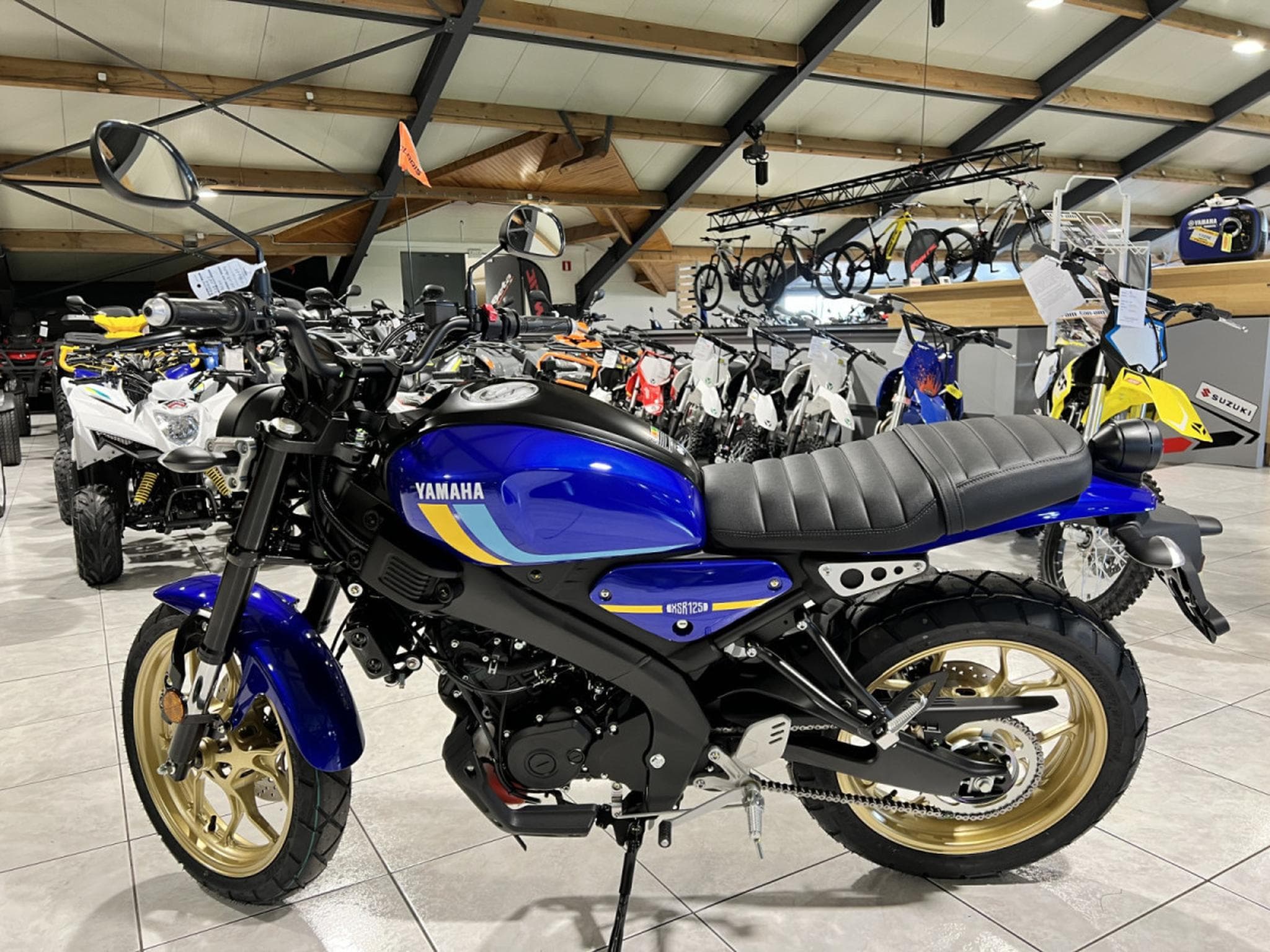 Yamaha XSR (2026) - Foto 4