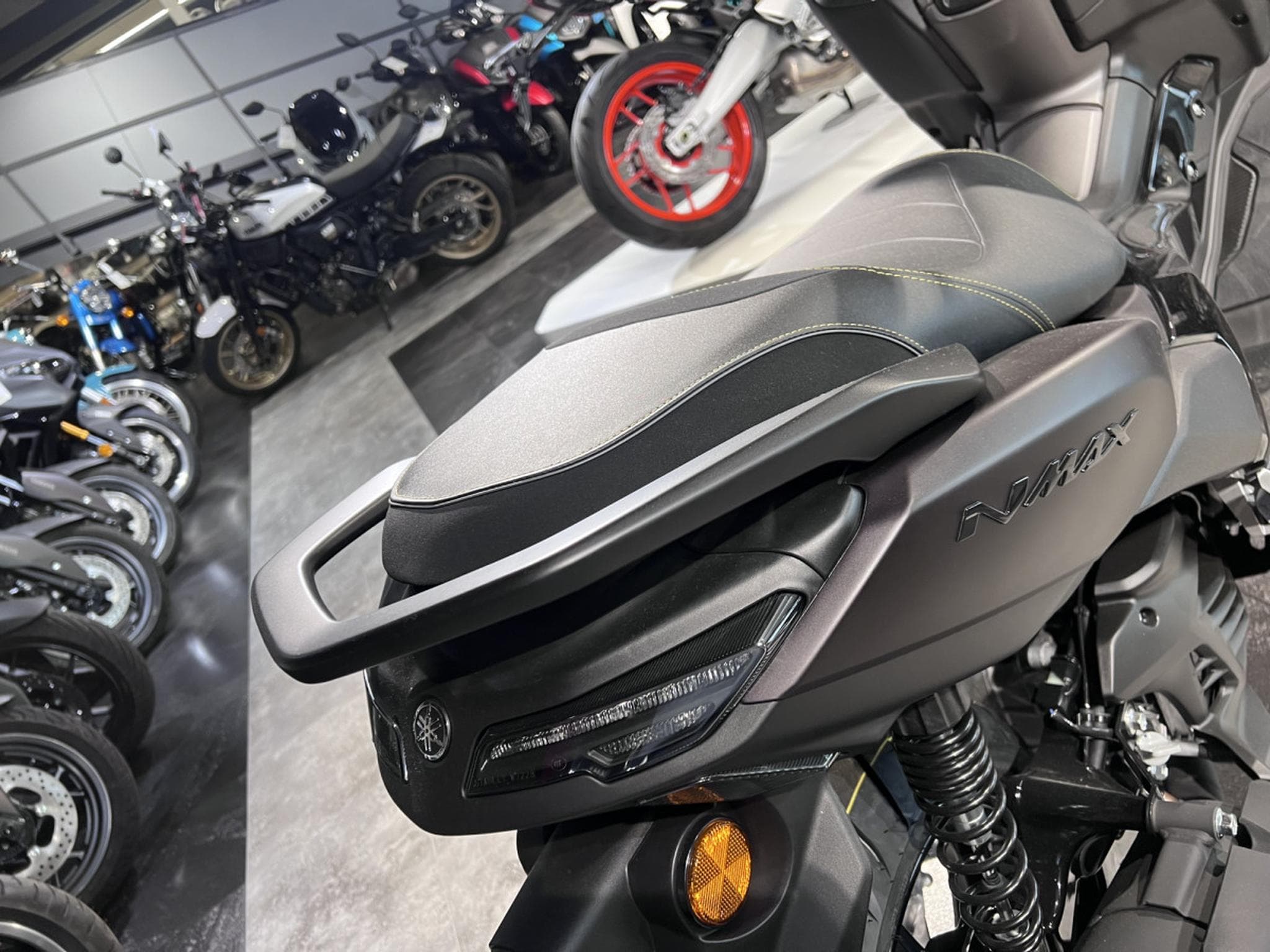Yamaha N-Max Tech Max 125 (2026) - Photo 5
