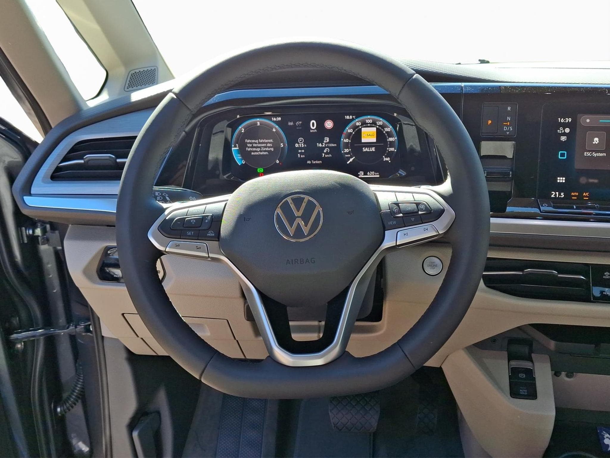 VW T7 Life (2026) - Photo 12