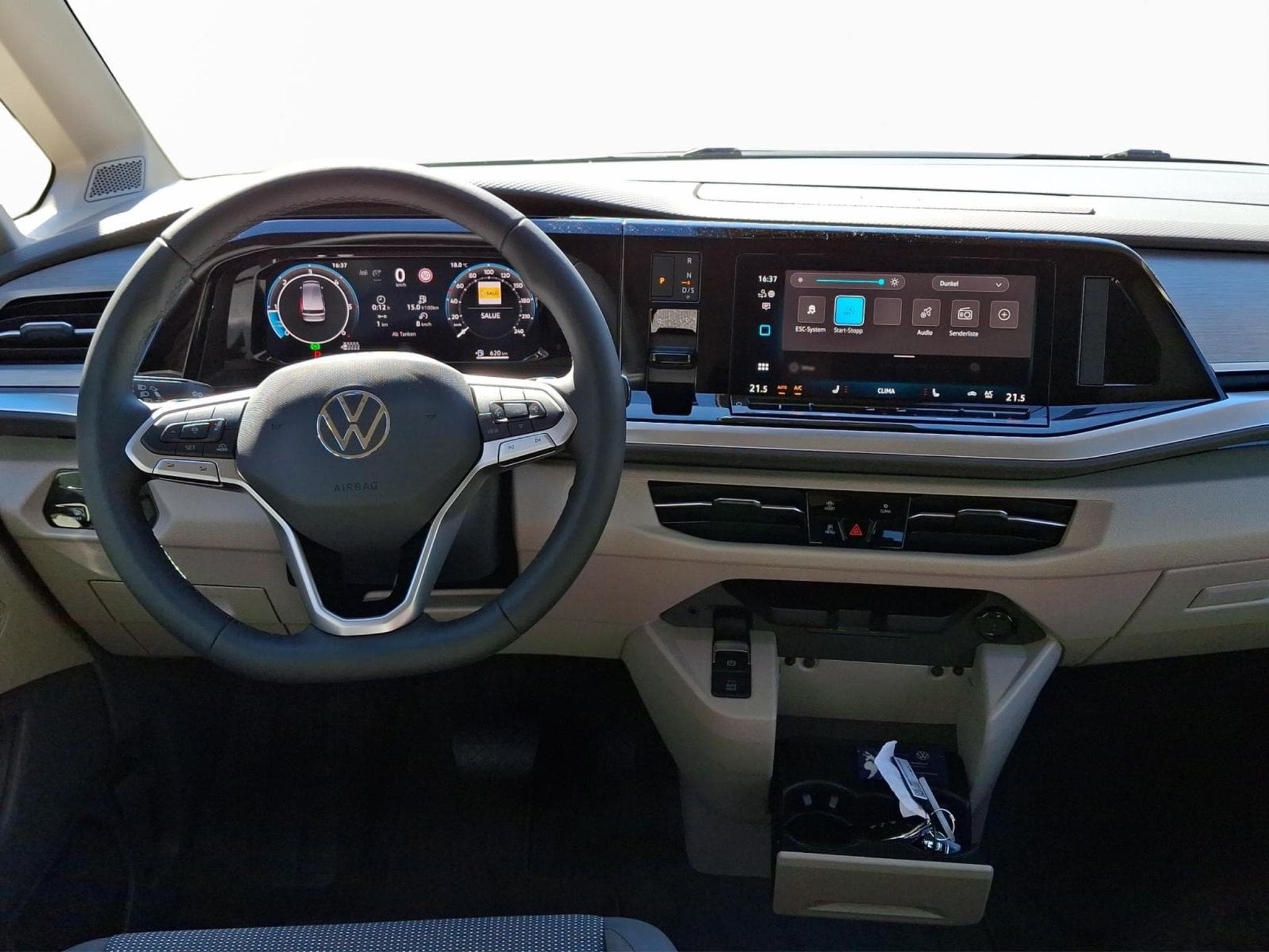 VW T7 Life (2026) - Photo 11