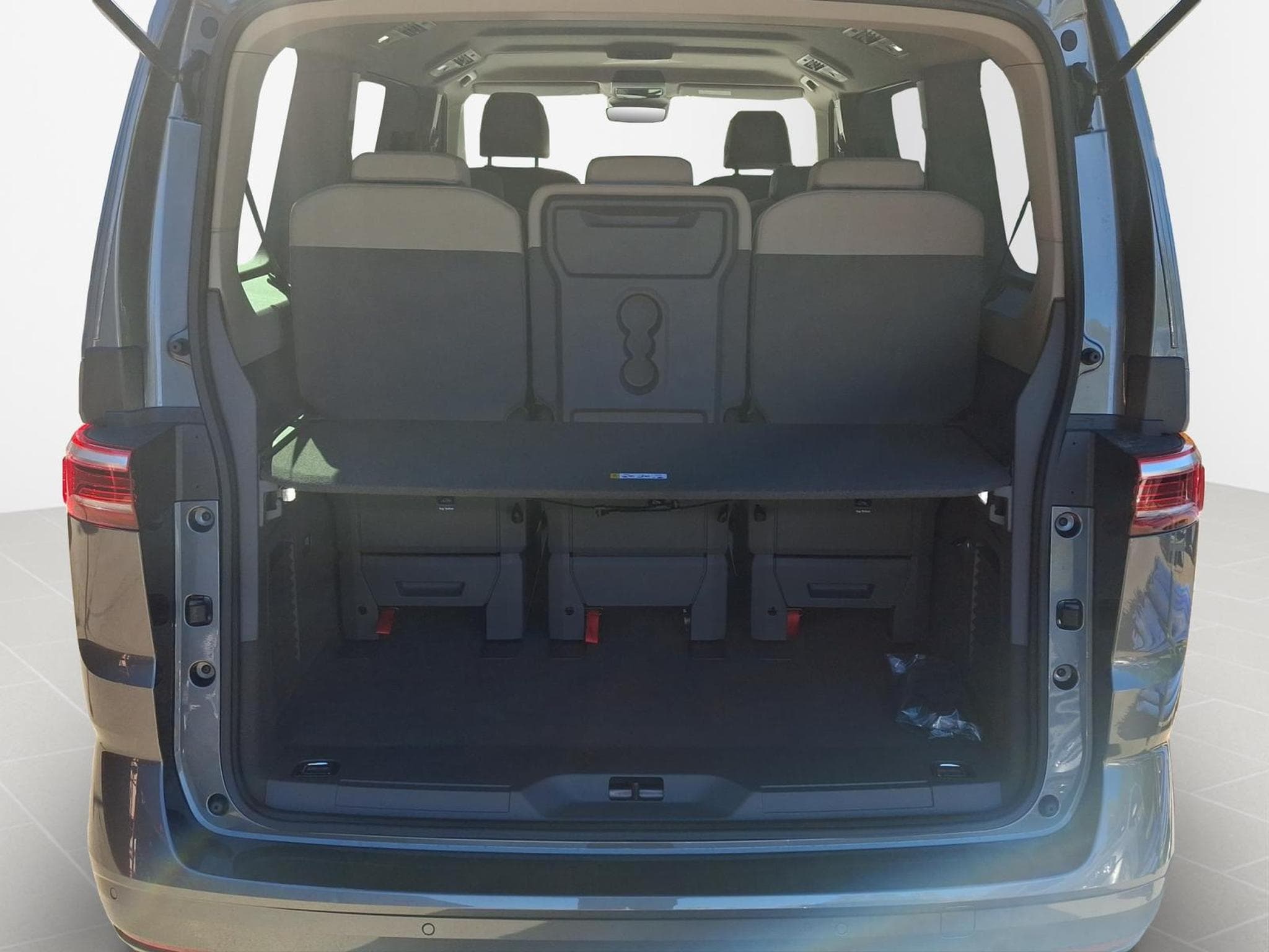 VW T7 Life (2026) - Photo 19