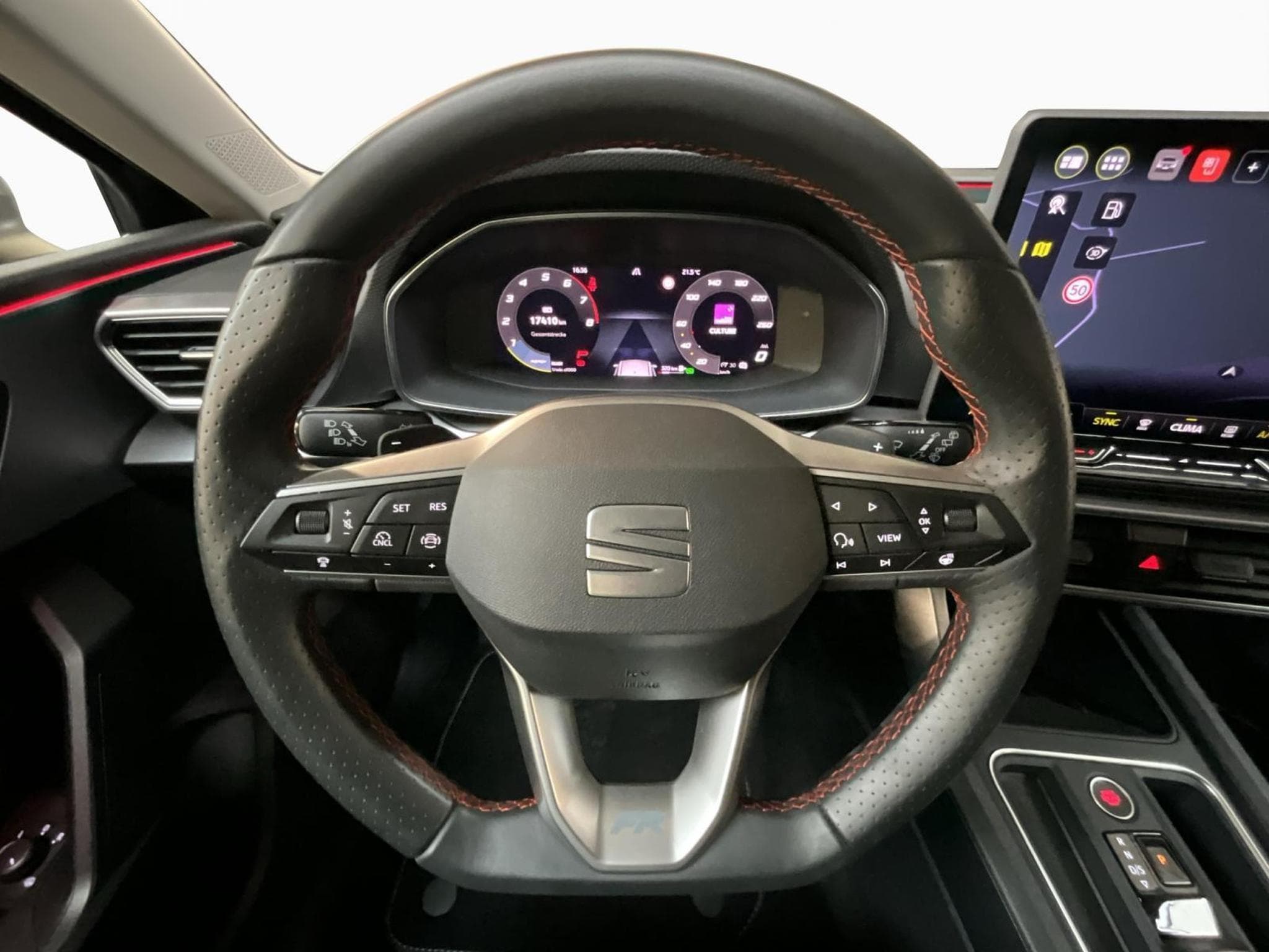 Seat Leon ST+FR+DSG+Led+Kessy+LM18+DAB (2025) - Photo 10