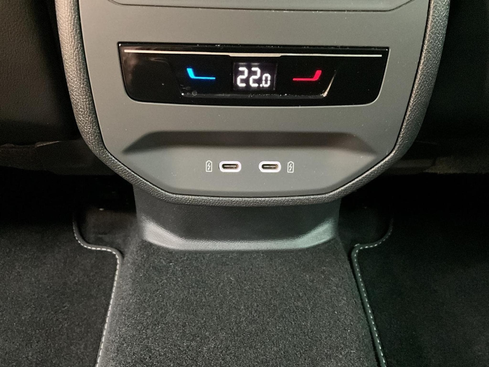 Seat Leon ST+FR+DSG+Led+Kessy+LM18+DAB (2025) - Photo 20
