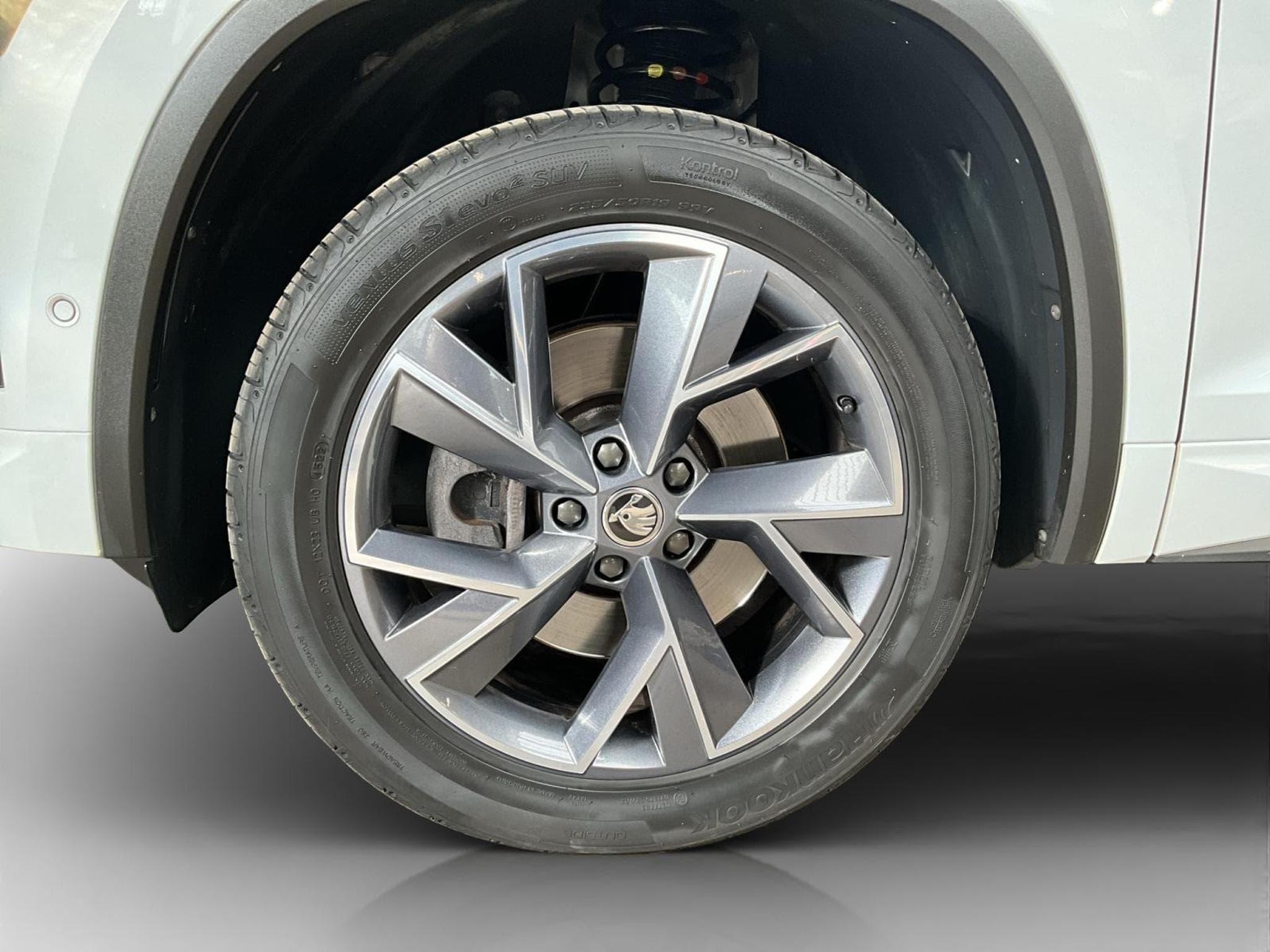 Skoda Kodiaq Sportline+4x4+DSG+DCC+Pano+StandH.+Matrix+Canton (2022) - Photo 8
