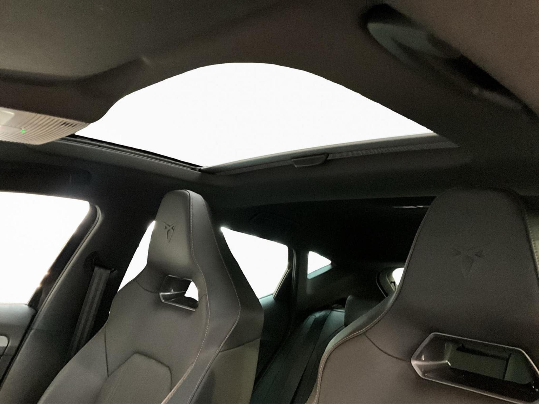 Cupra Leon DSG+BeatsAudio+Pano+Matrix+P.Leder (2023) - Photo 15