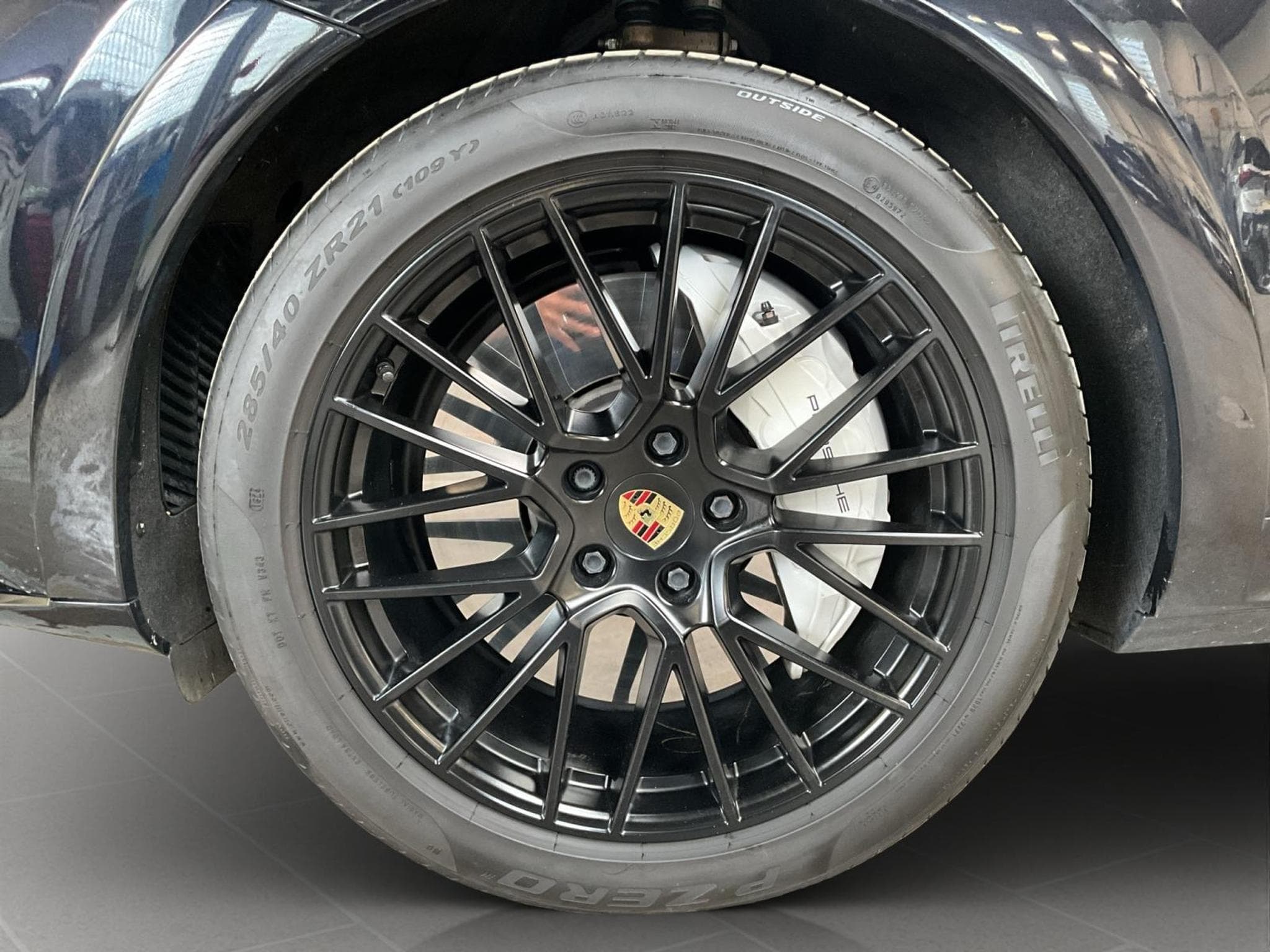 Porsche Cayenne GTS+Tiptronic-S+PTM+AHK+Bose+PDLS-Plus+Accés-Confort (2020) - Photo 8