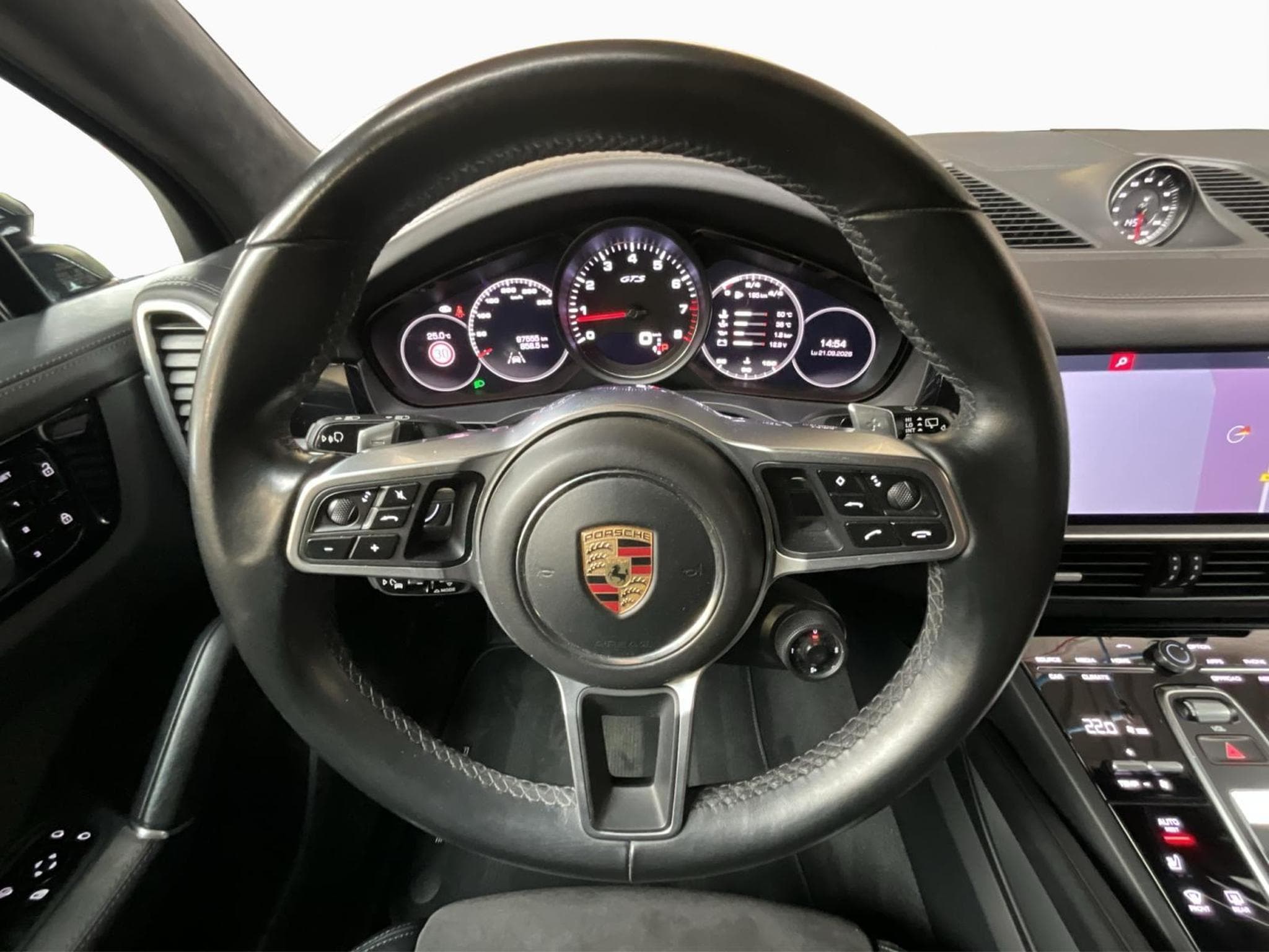Porsche Cayenne GTS+Tiptronic-S+PTM+AHK+Bose+PDLS-Plus+Accés-Confort (2020) - Photo 10