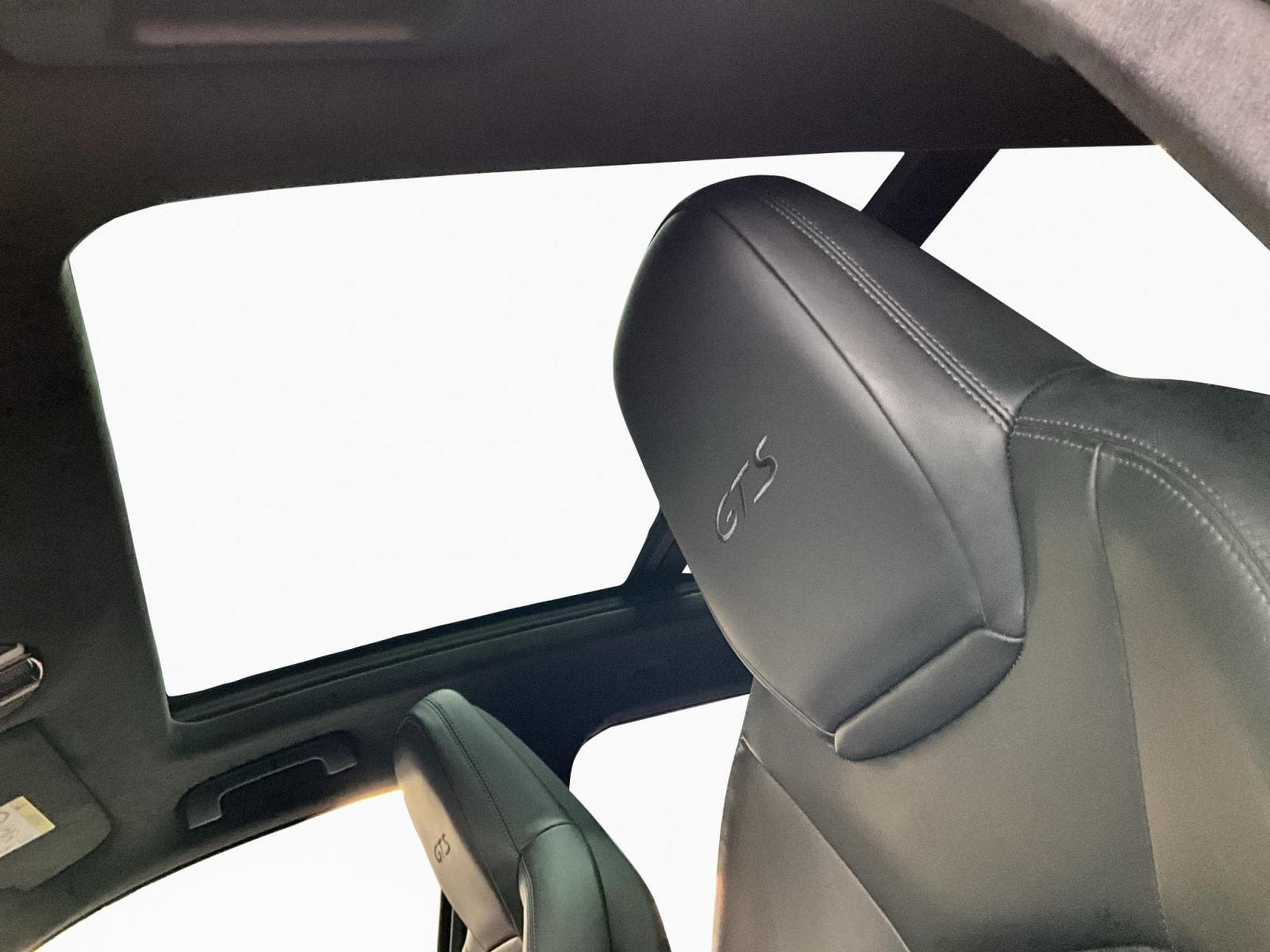 Porsche Cayenne GTS+Tiptronic-S+PTM+AHK+Bose+PDLS-Plus+Accés-Confort (2020) - Photo 15