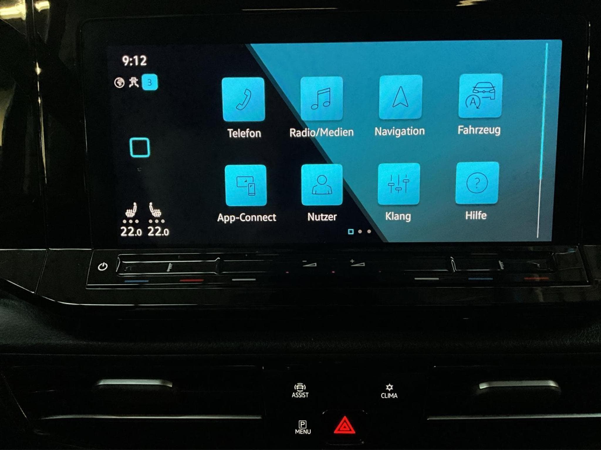 VW Caddy Style+DSG+LED+NAVI+Pano+DAB+Rear-View (2023) - Photo 13