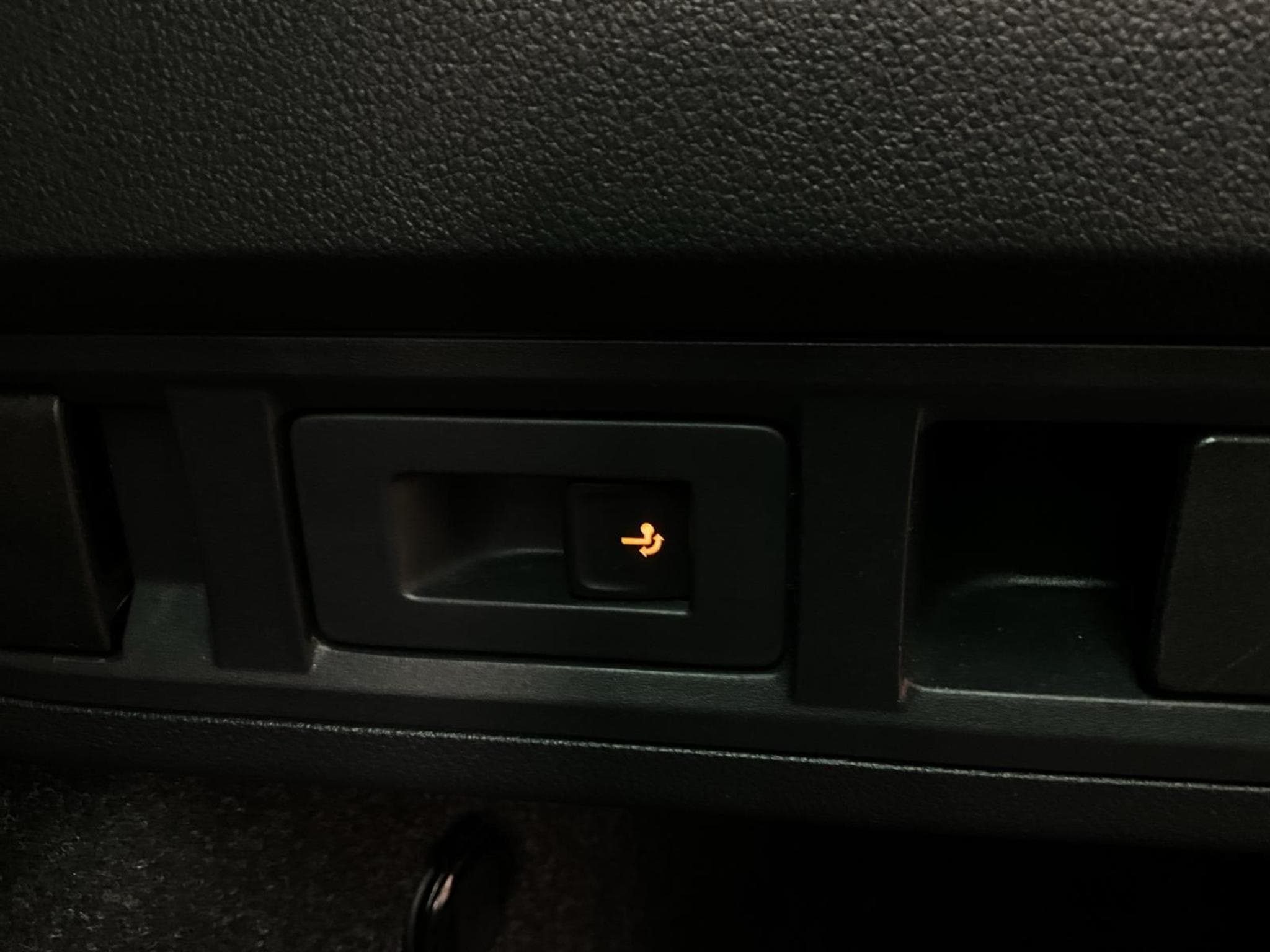 Skoda Octavia Sportline+DSG+LED+NAVI+AHK (2025) - Photo 20