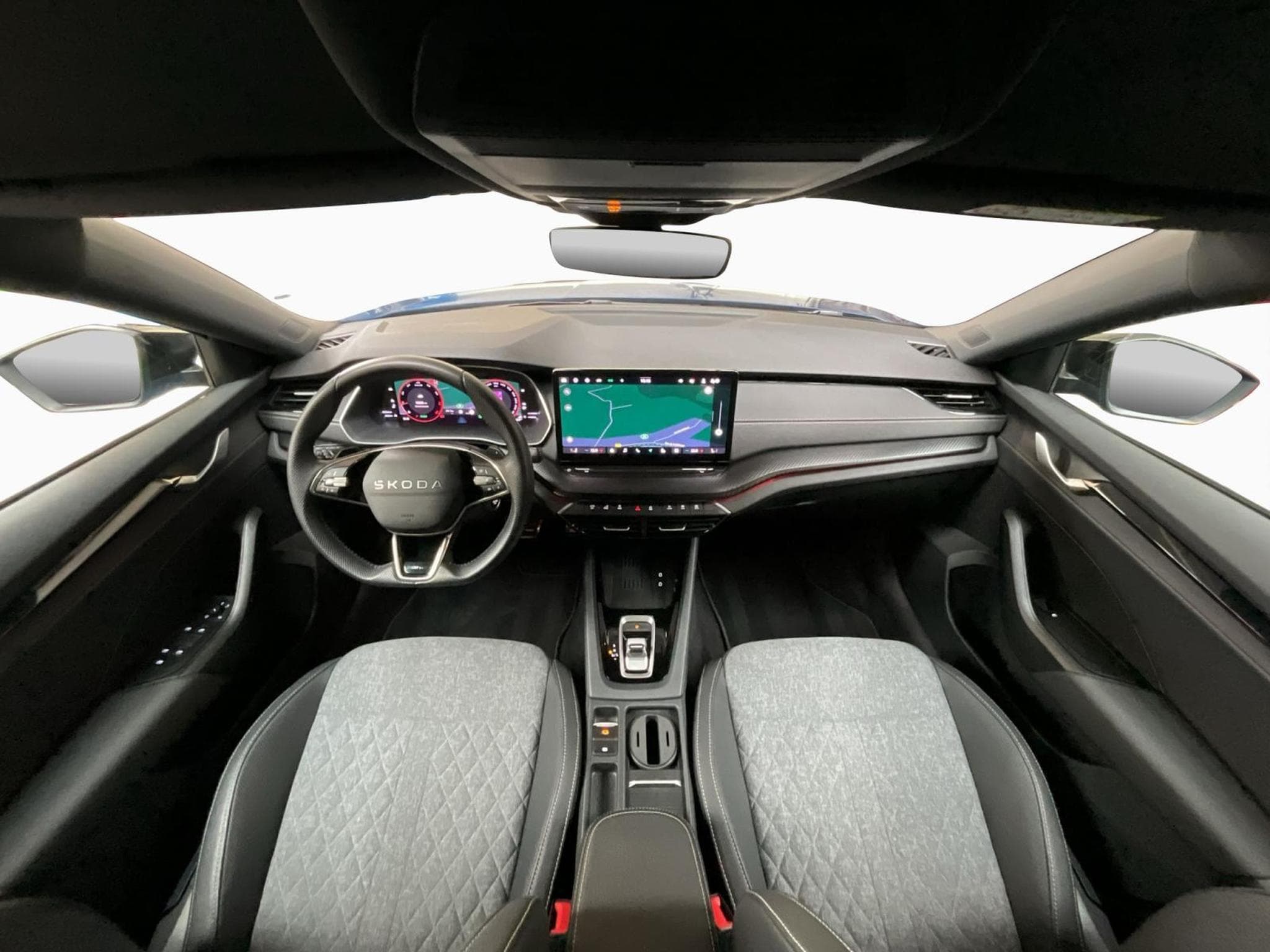 Skoda Octavia Sportline+DSG+Led+Navi+DAB+P:Sport (2025) - Photo 2
