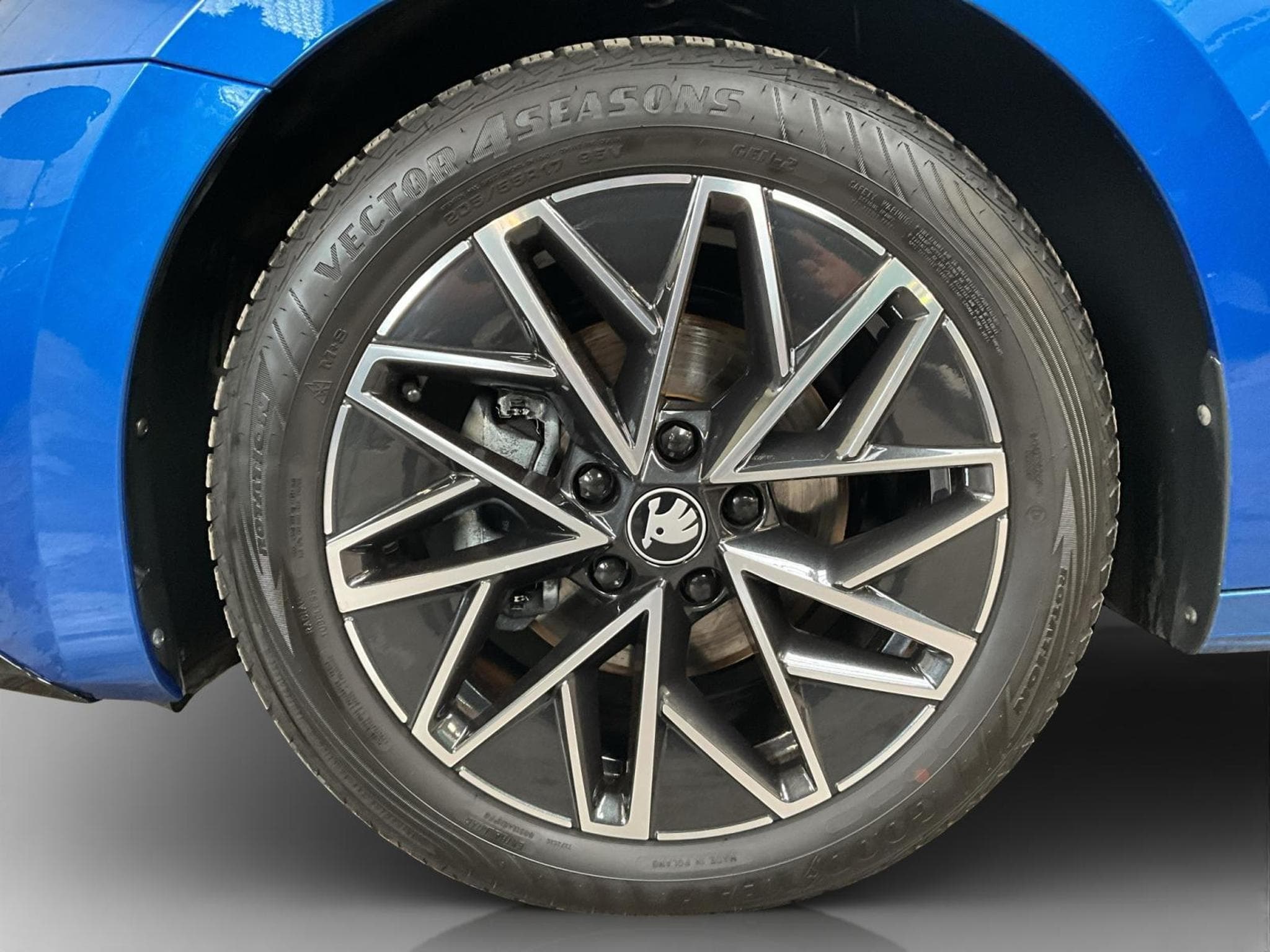 Skoda Octavia Sportline+DSG+Led+Navi+DAB+P:Sport (2025) - Photo 8