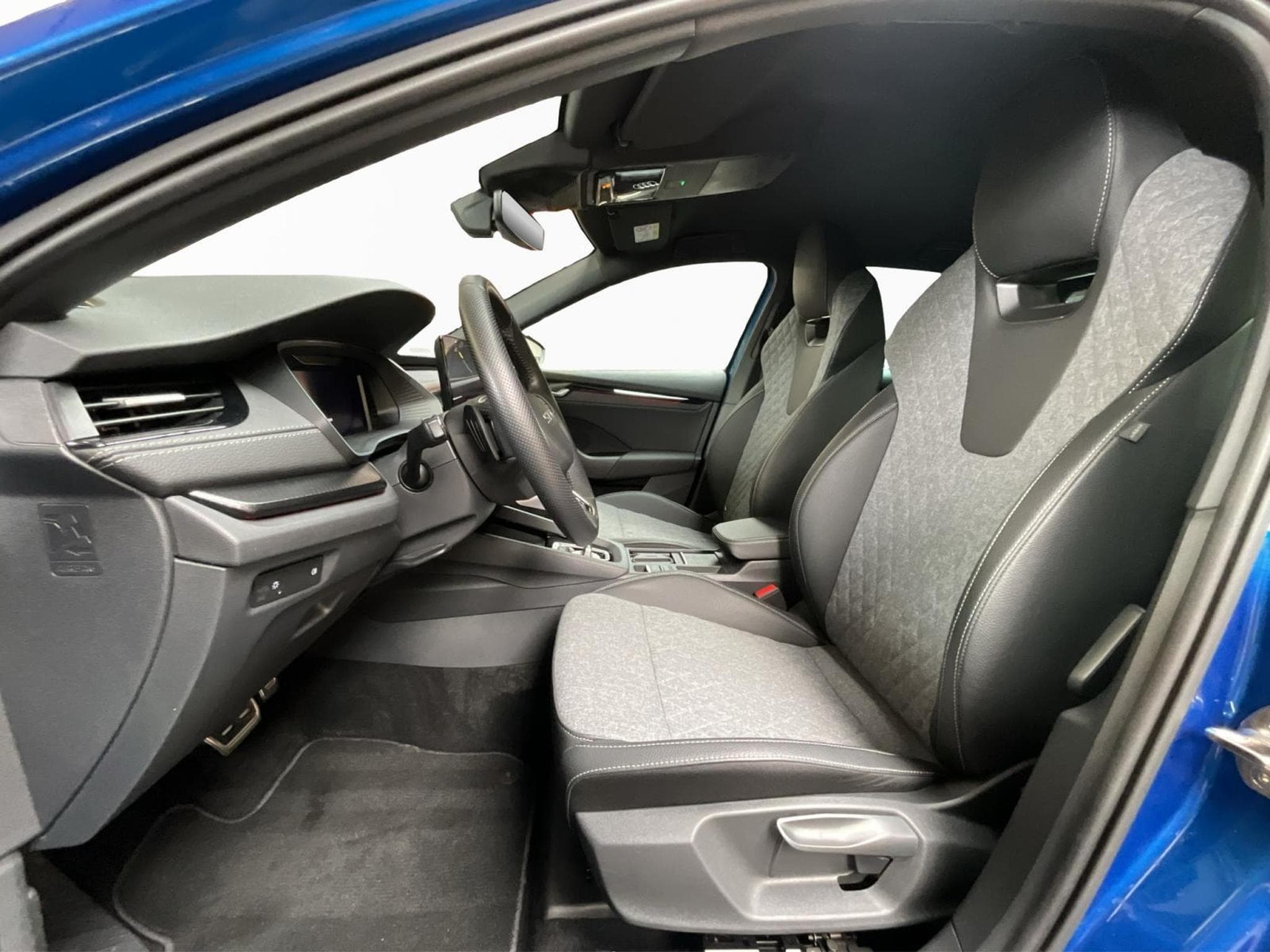 Skoda Octavia Sportline+DSG+Led+Navi+DAB+P:Sport (2025) - Photo 9