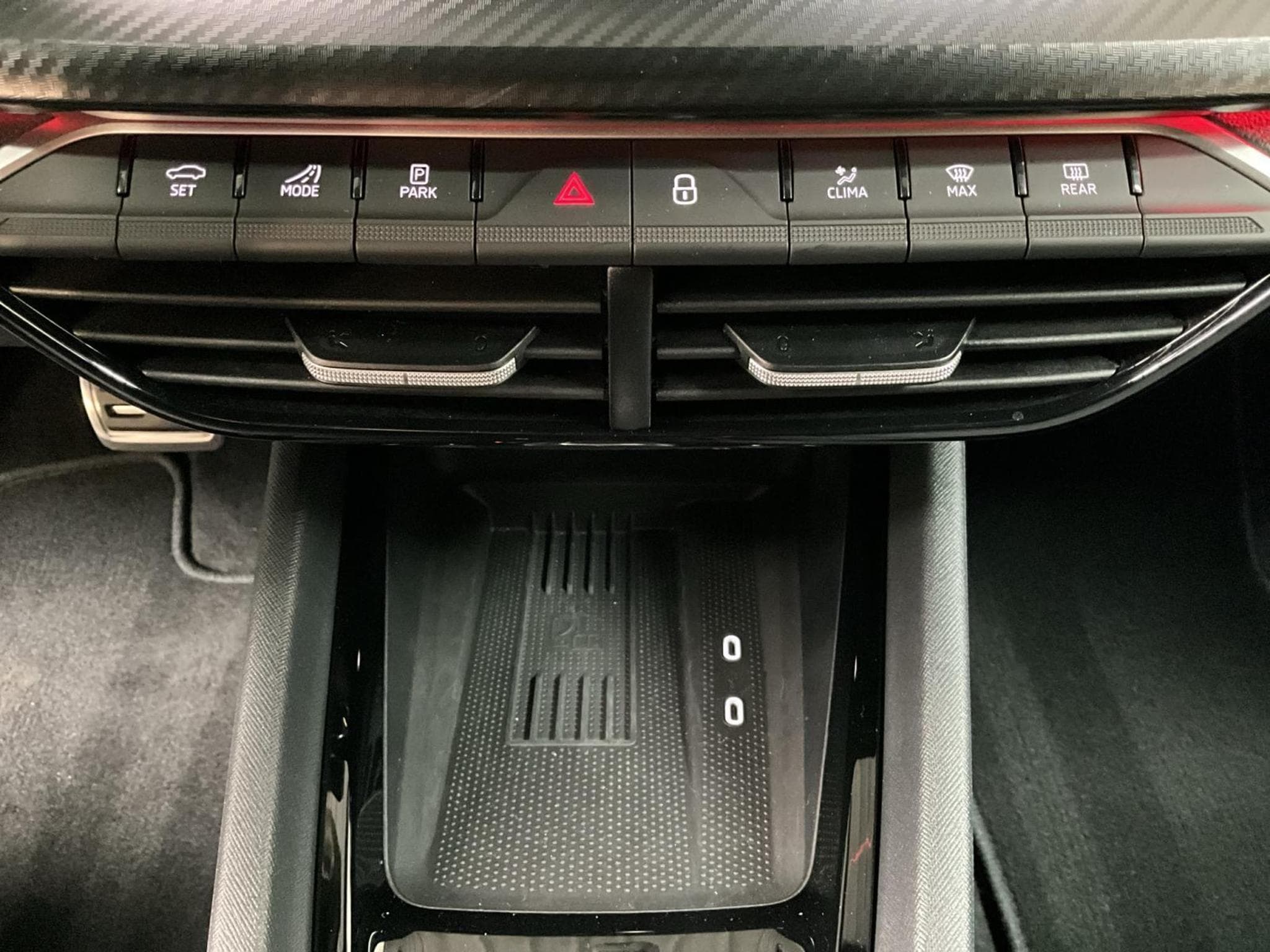 Skoda Octavia Sportline+DSG+Led+Navi+DAB+P:Sport (2025) - Photo 18
