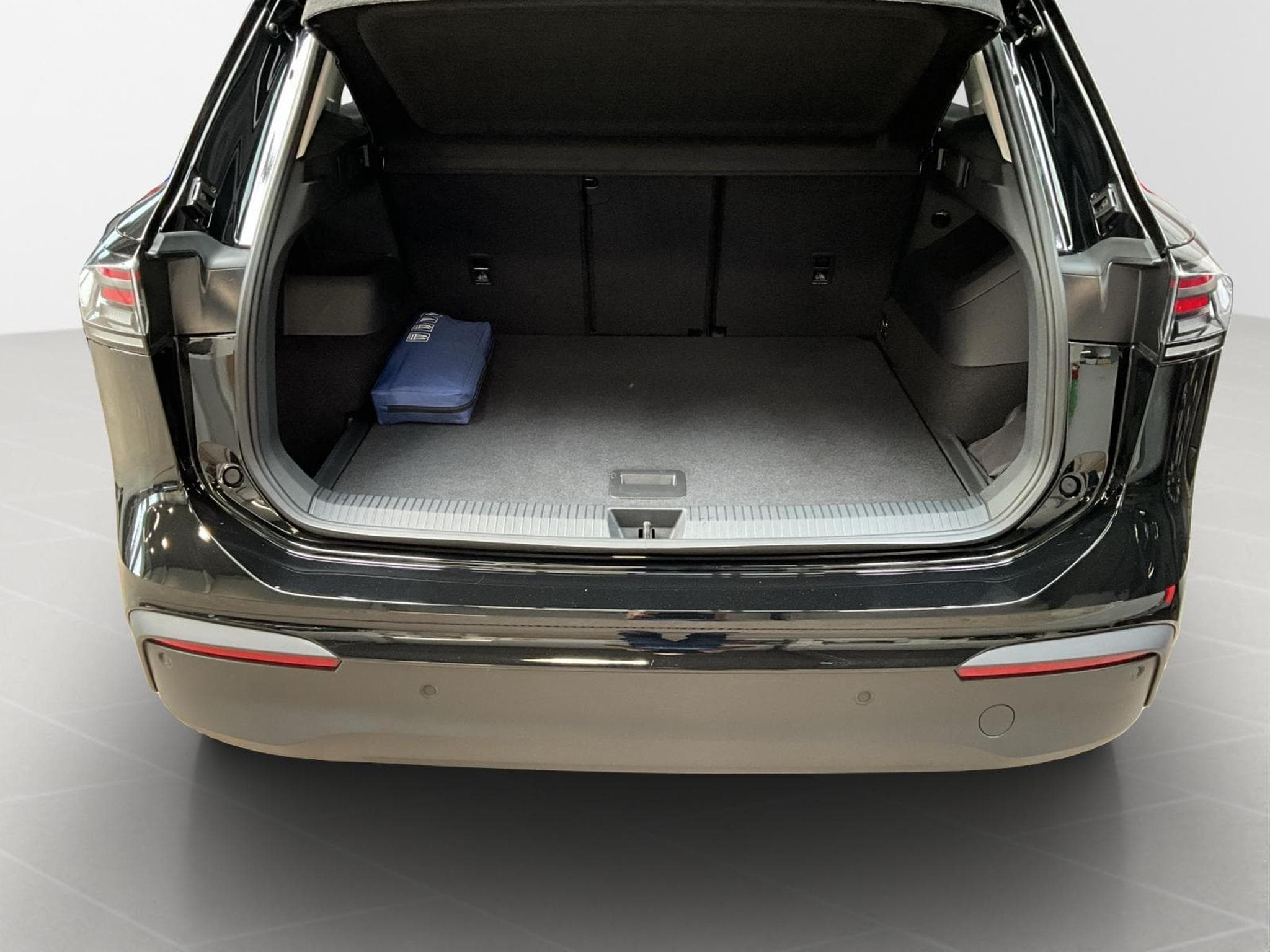 VW Tiguan Life+DSG+P.Design+P.Confort+LM17+Led+P.Select (2026) - Photo 16