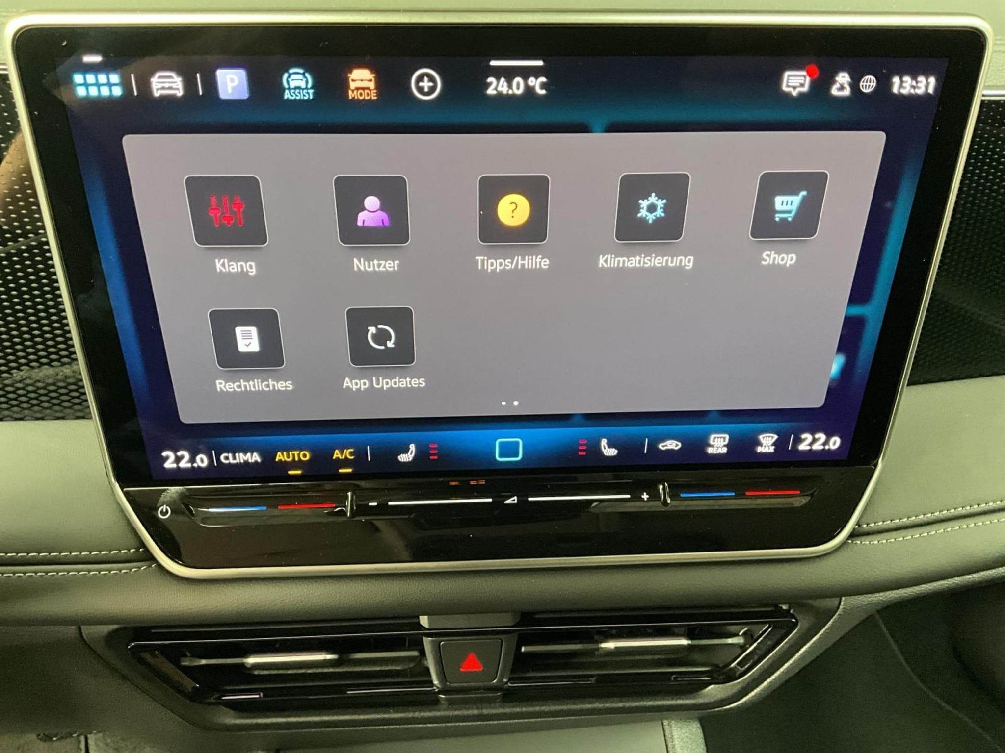 VW Tiguan Life+DSG+P.Design+P.Confort+LM17+Led+P.Select (2026) - Photo 19
