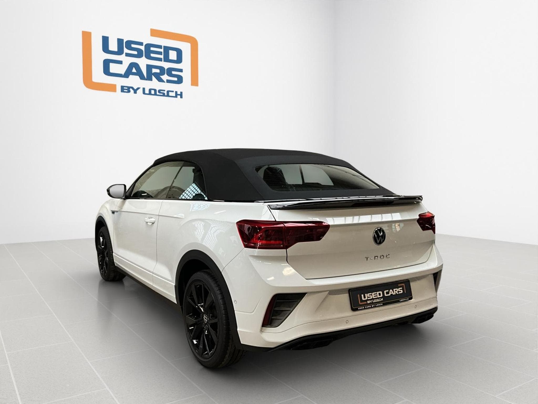 VW T-Roc R-Line+DSG+LM19+IQ-Light+Black-Style+Stand-H.+Keyless (2022) - Photo 6