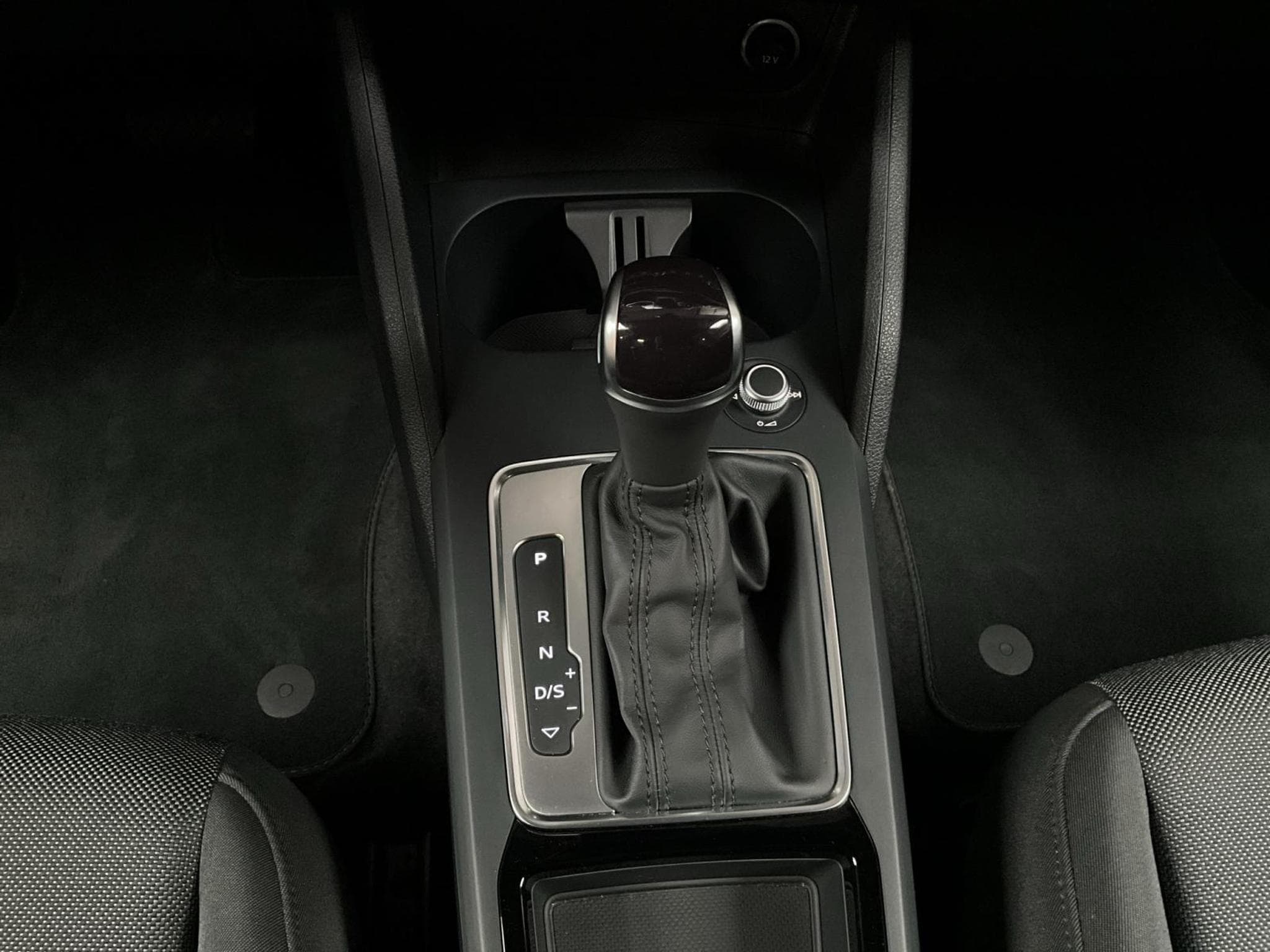 Audi Q2 Advanced+S-Tronic+P.Business+P.Assistance+P.Confort-Plus+LED (2025) - Foto 12