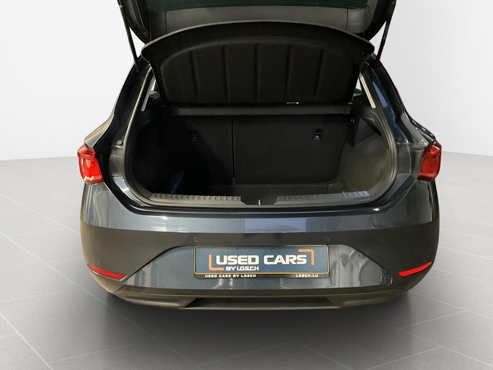 Seat Leon Style+DSG+P.Confort+Full-Link+P.Convience+P.Safe (2025) - Photo 16