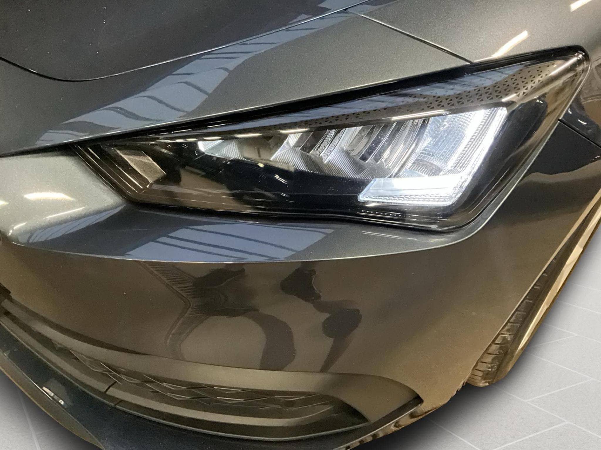 Seat Leon Style+DSG+P.Confort+Full-Link+P.Convience+P.Safe (2025) - Photo 17