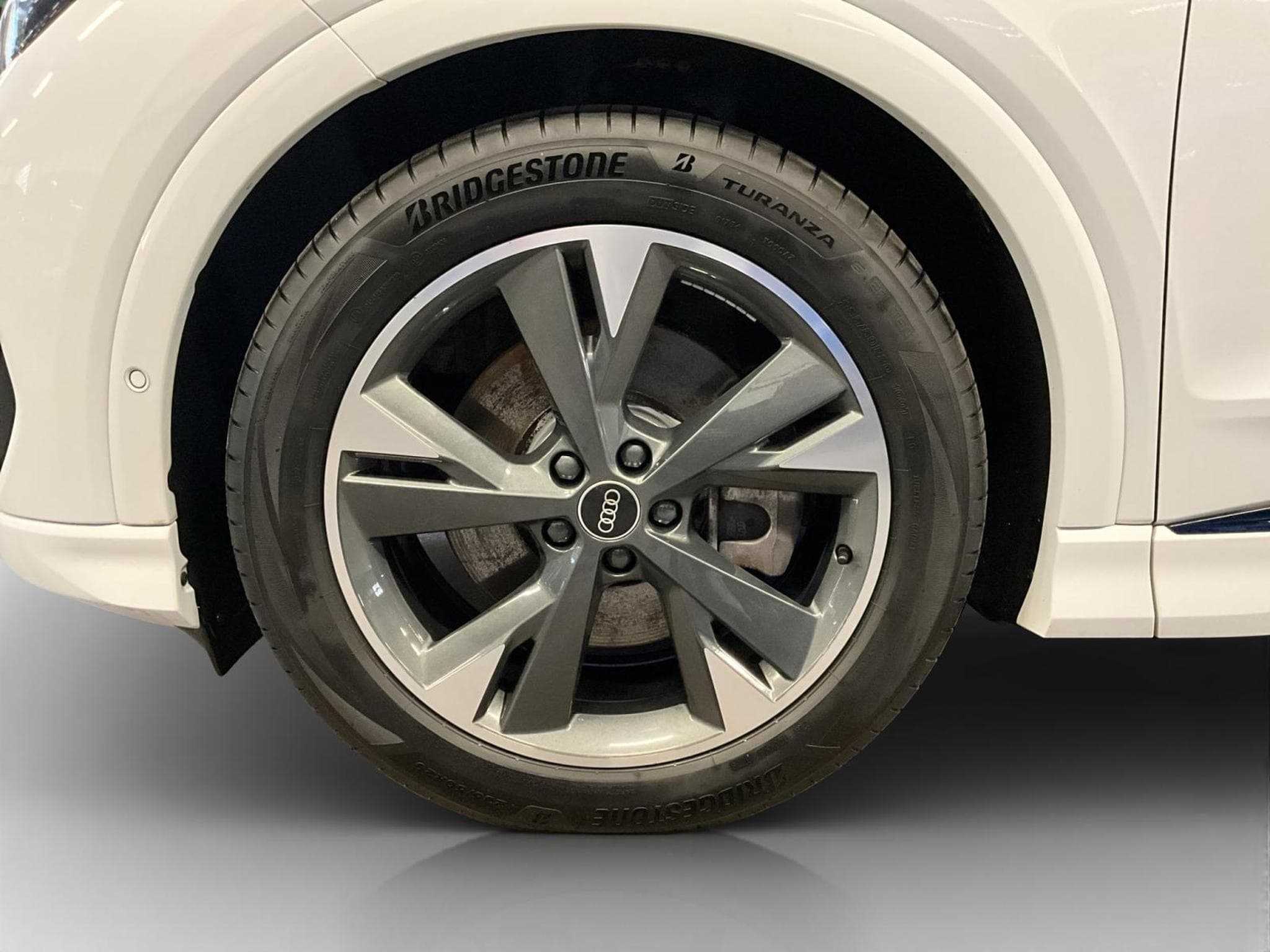 Audi Q4 e-tron 77kWh+SB+e-tron40+S-Line+P.Premium+Pano+Black-Style+Sonos (2022) - Foto 8