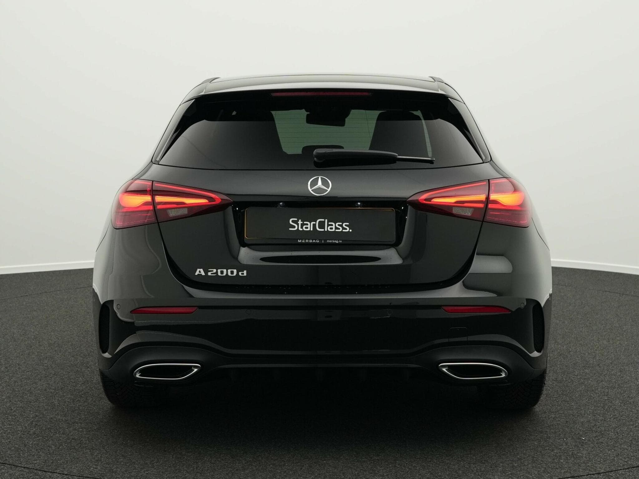 Mercedes A 200 d AMG-Line Premium Plus (2025) - Photo 4