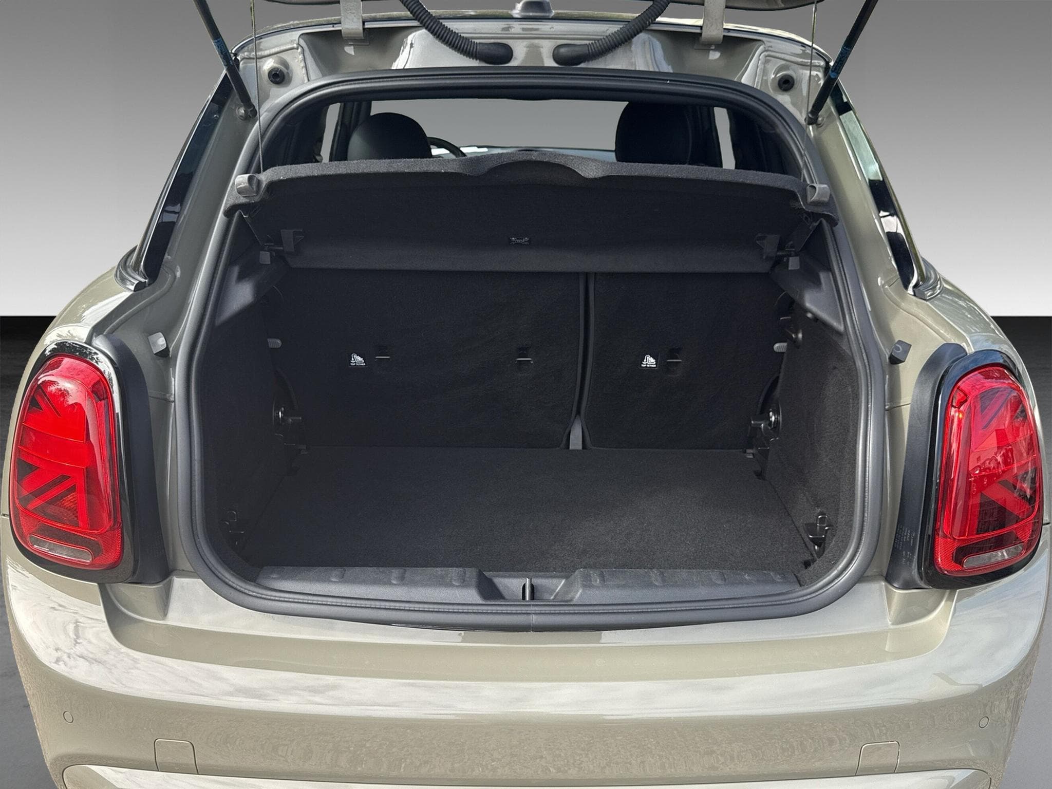 Mini Cooper +Chili-Paket+MINI Yours+Connected Navigation (2020) - Photo 11