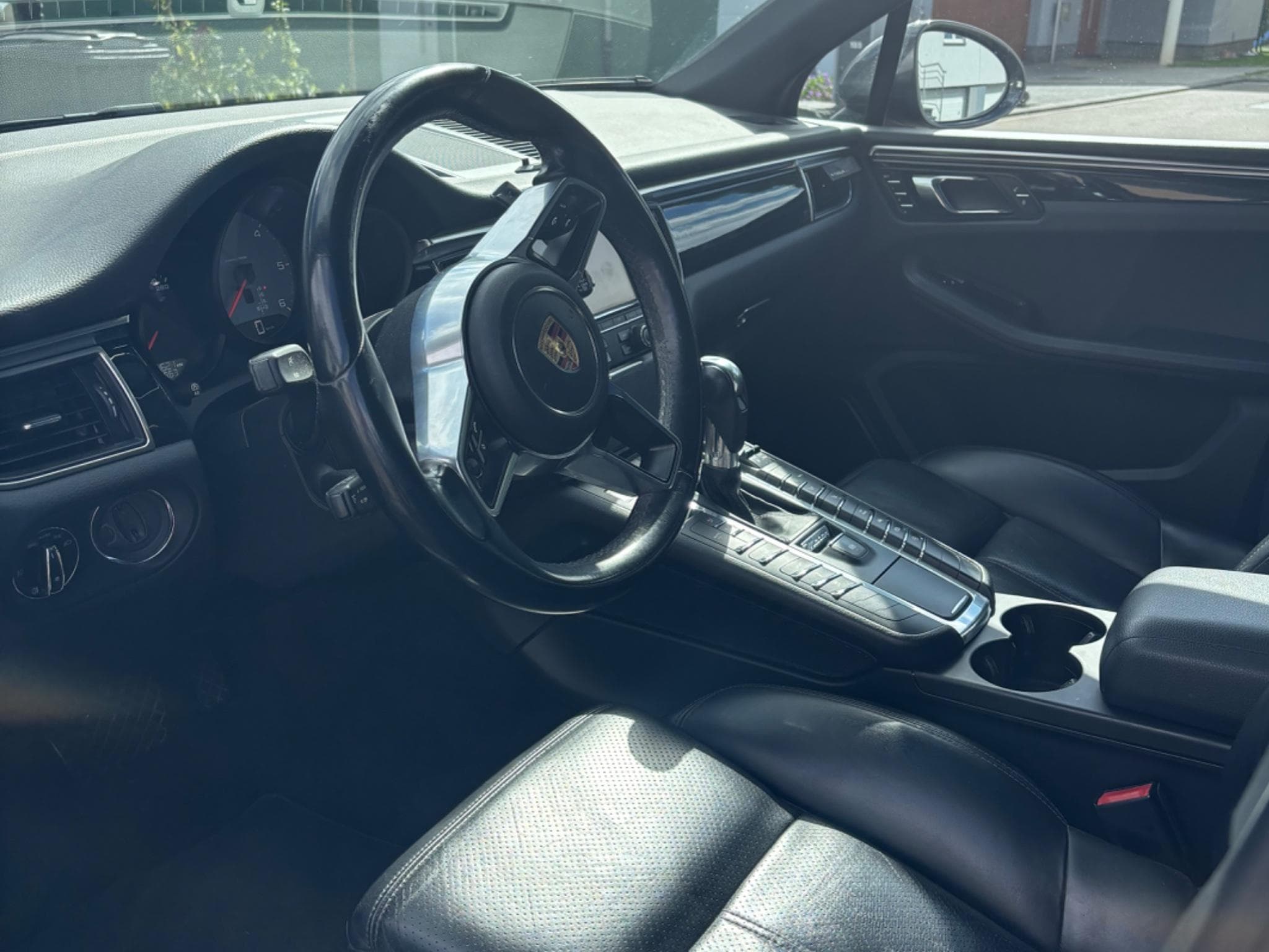 Porsche Macan (2015) - Photo 4