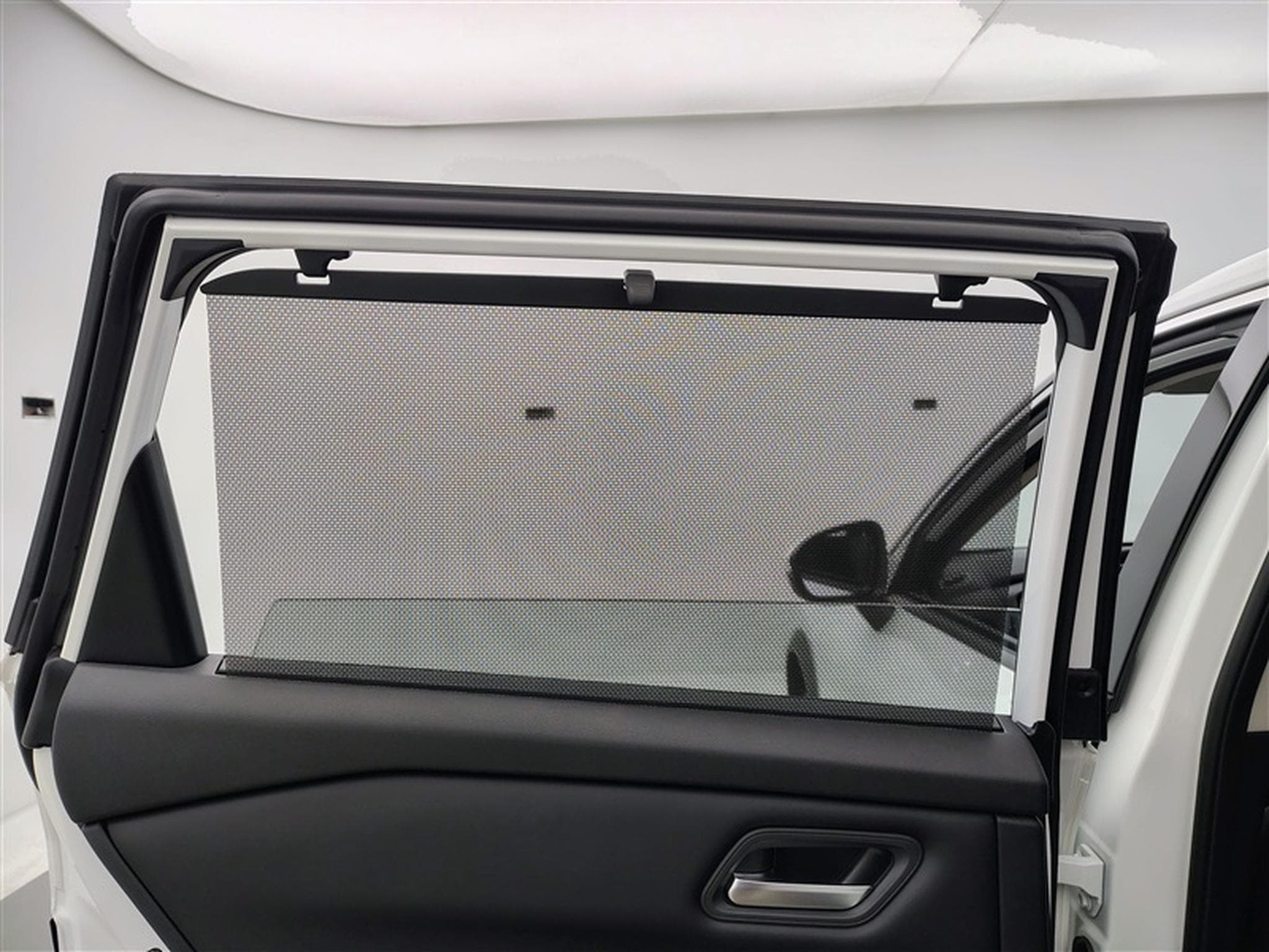 Nissan X-Trail 1.5 DIG-T 2WD X-Tronic Acenta 7pl. CARPLAY / FULL LED / CAM (2026) - Photo 19