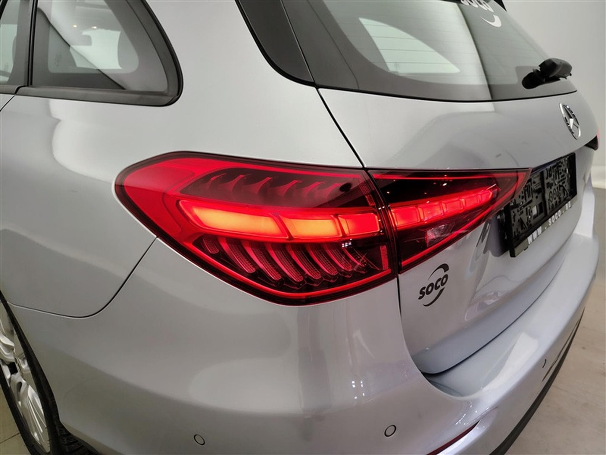 Mercedes C 180 Business Line MHEV/NAVI/FULL LED/TO PANO/JA17/PDC AV AR (2022) - Photo 16