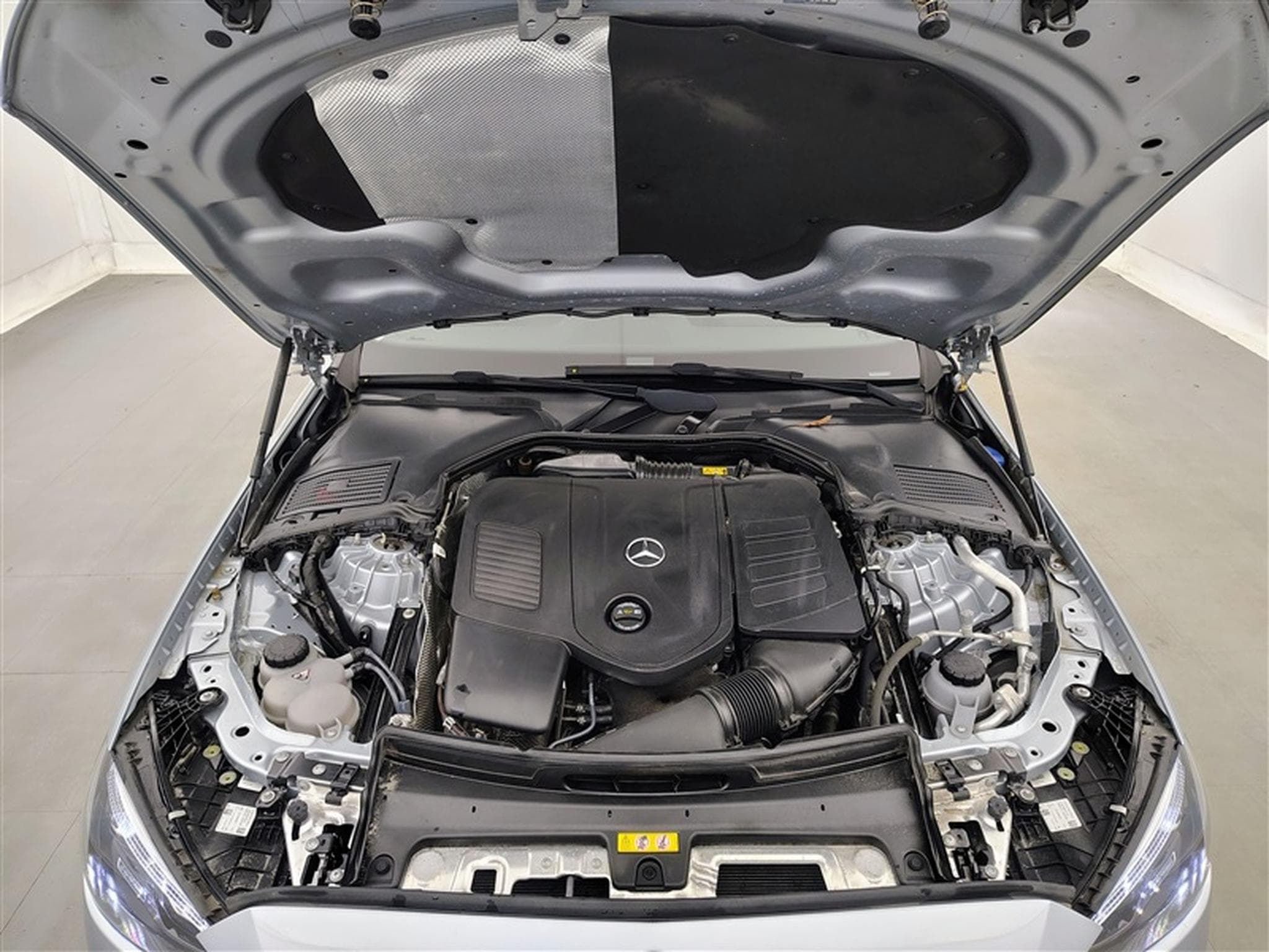 Mercedes C 180 Business Line MHEV/NAVI/FULL LED/TO PANO/JA17/PDC AV AR (2022) - Photo 21