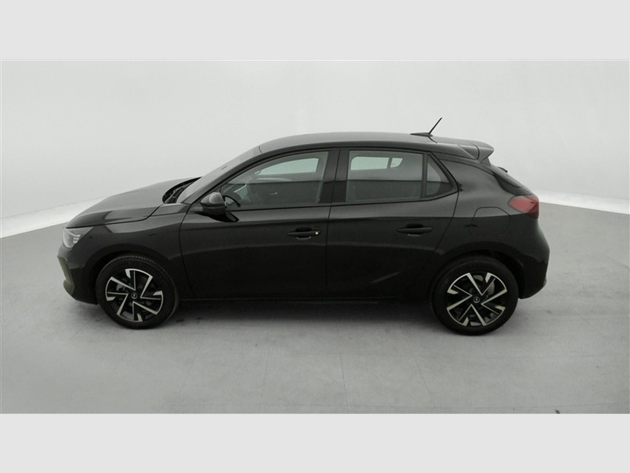 Opel Corsa 1.2 Turbo 100Cv GS CARPLAY / CAMERA / FULL LED / ALU (2025) - Photo 3