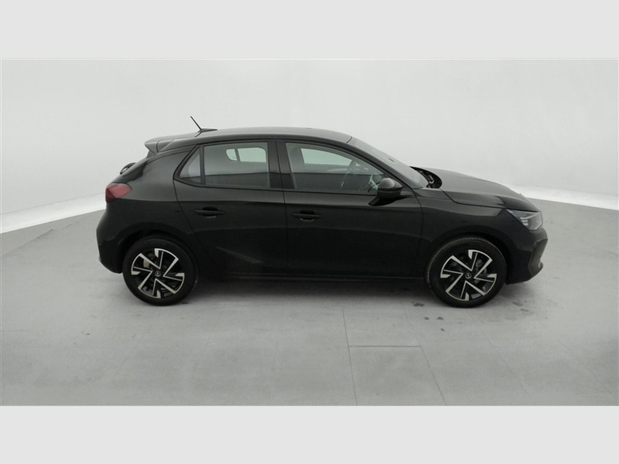 Opel Corsa 1.2 Turbo 100Cv GS CARPLAY / CAMERA / FULL LED / ALU (2025) - Photo 23