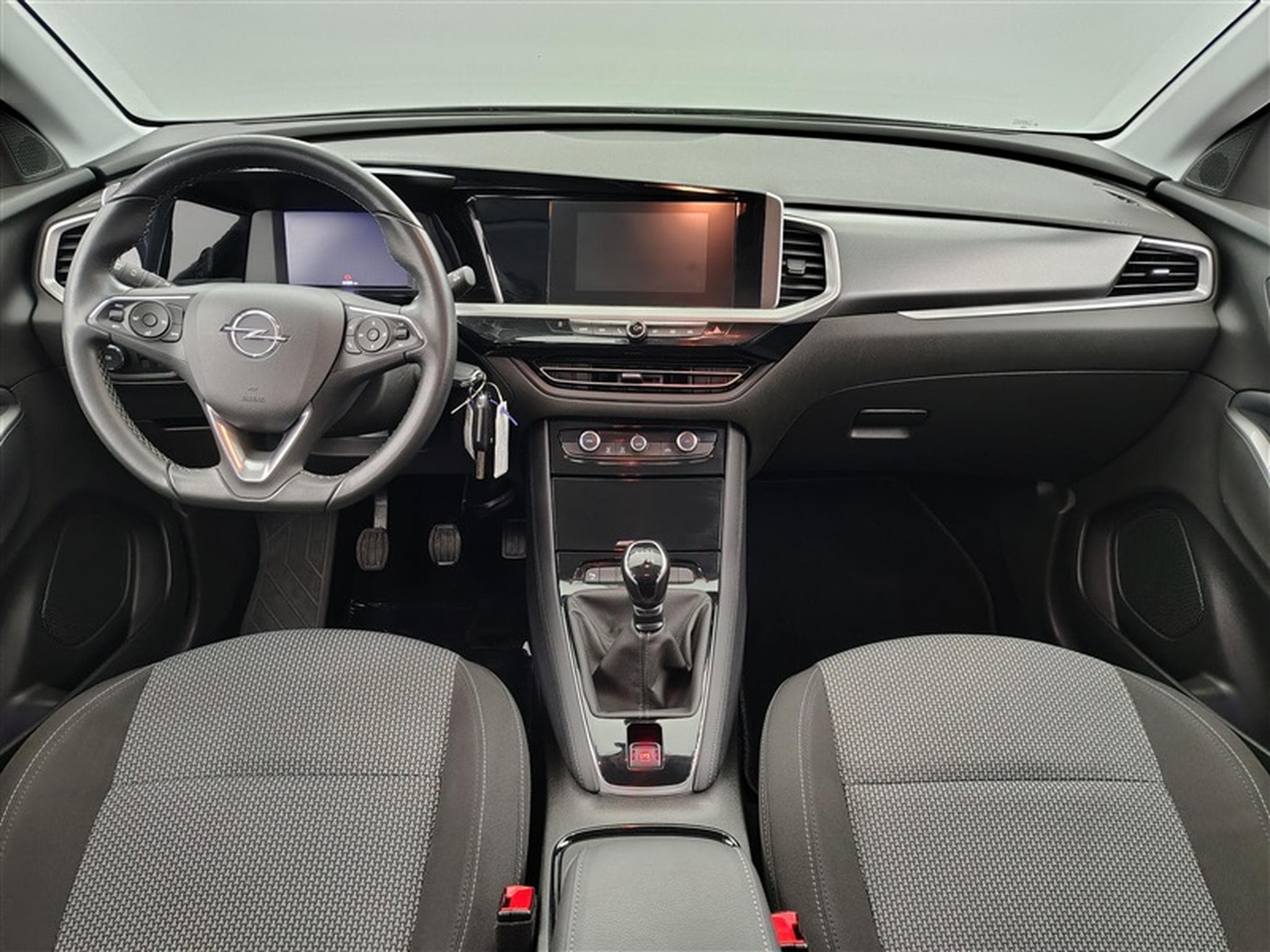 Opel Grandland 1.2 Turbo 130cv Edition CARPLAY / FULL LED /PDC AV-AR (2023) - Photo 8