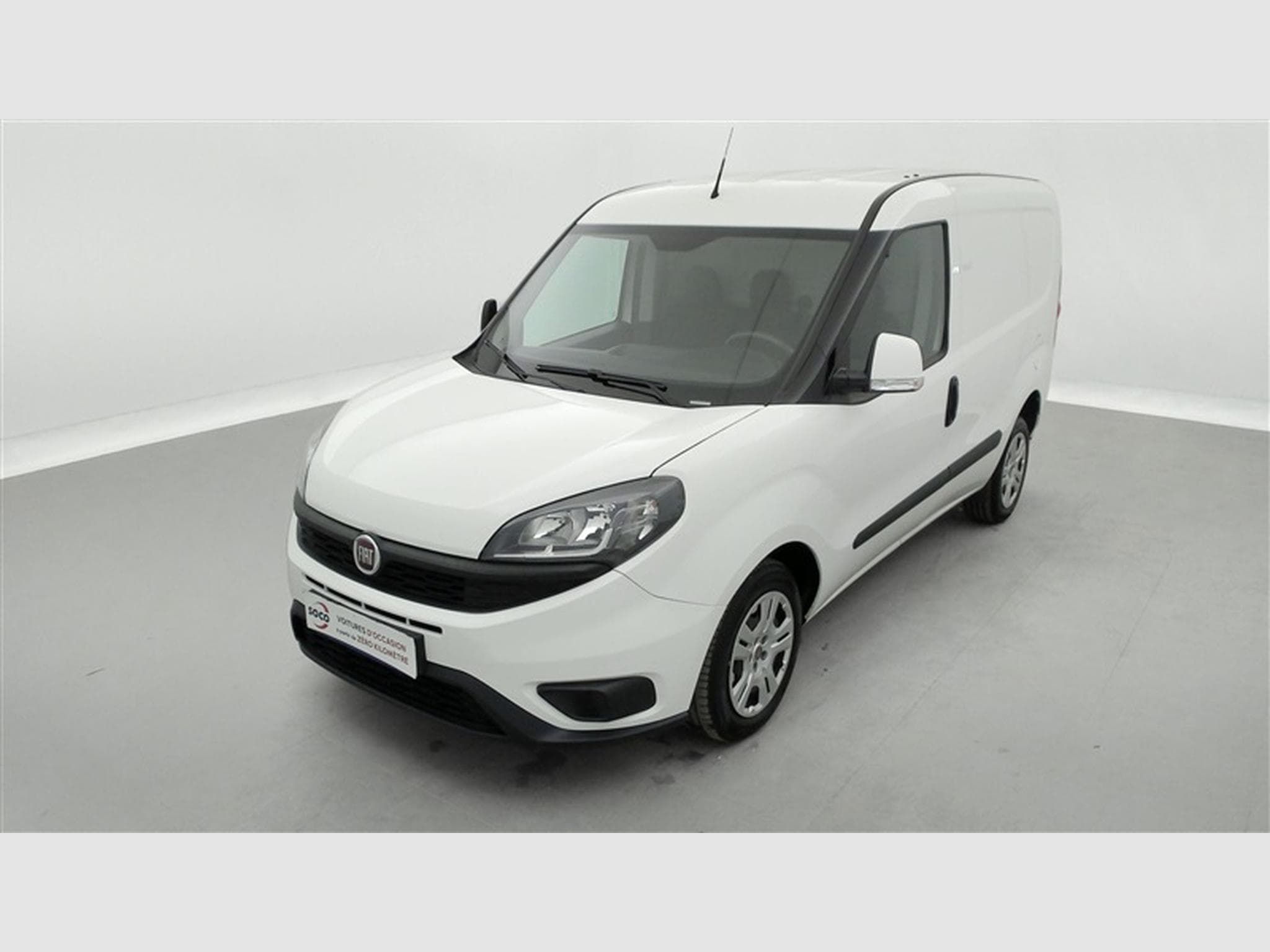 Fiat Doblo 1.6 MJET Cargo CLIM / CARPLAY (2023) - Foto 1