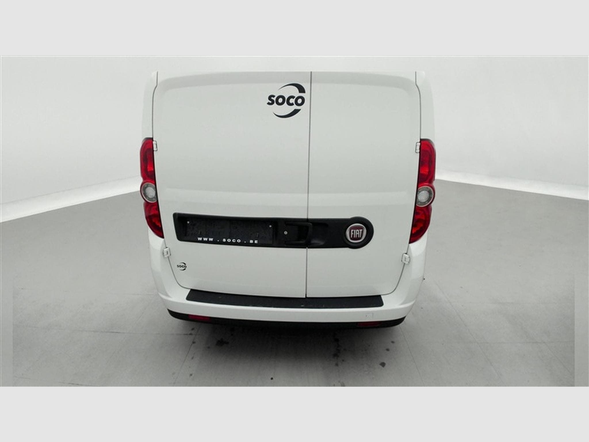 Fiat Doblo 1.6 MJET Cargo CLIM / CARPLAY (2023) - Foto 5