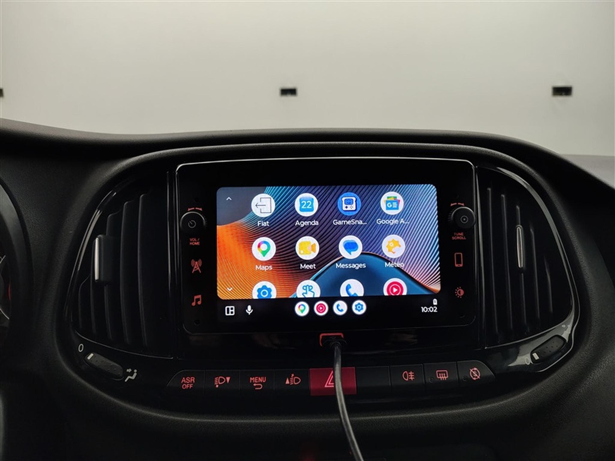 Fiat Doblo 1.6 MJET Cargo CLIM / CARPLAY (2023) - Foto 18
