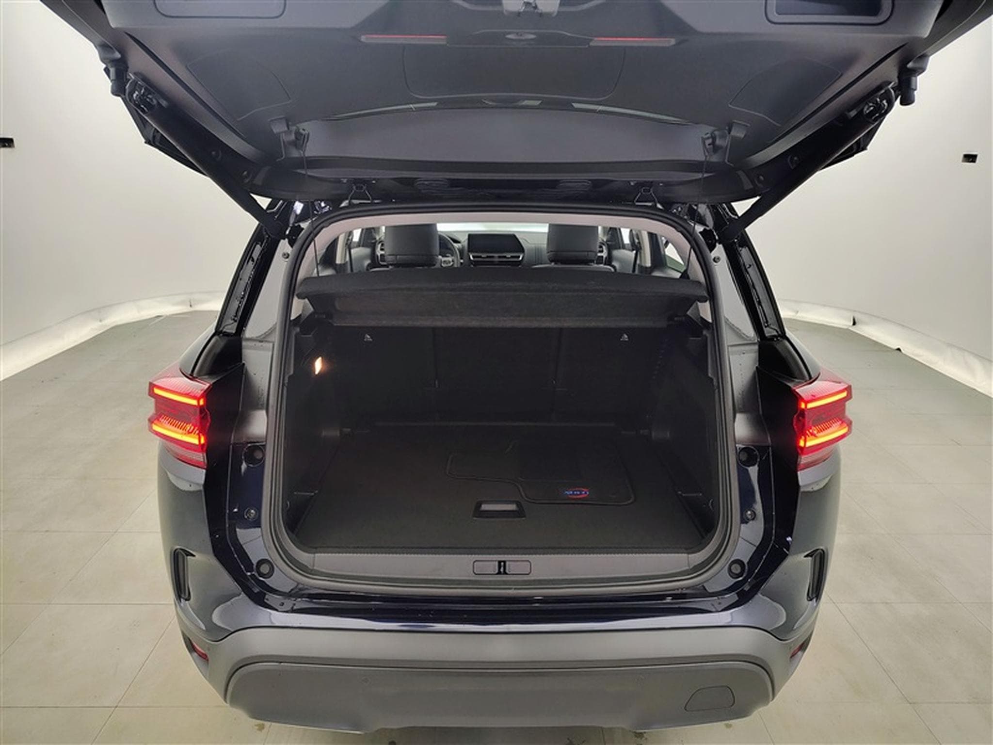 Citroën C5 Aircross 1.5 BlueHDi 130cv EAT8 MAX NAVI / FULL LED / TOIT PANO (2026) - Photo 14