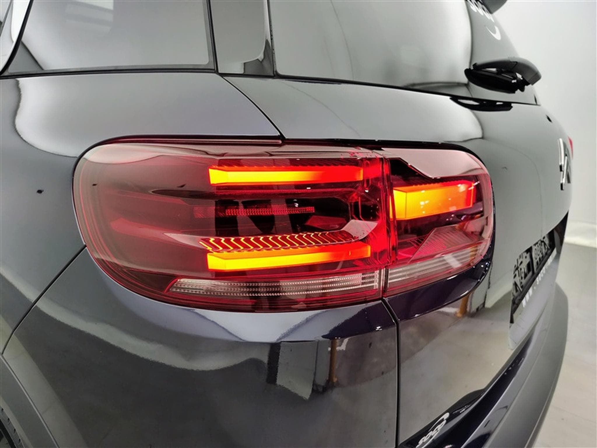 Citroën C5 Aircross 1.5 BlueHDi 130cv EAT8 MAX NAVI / FULL LED / TOIT PANO (2026) - Photo 16
