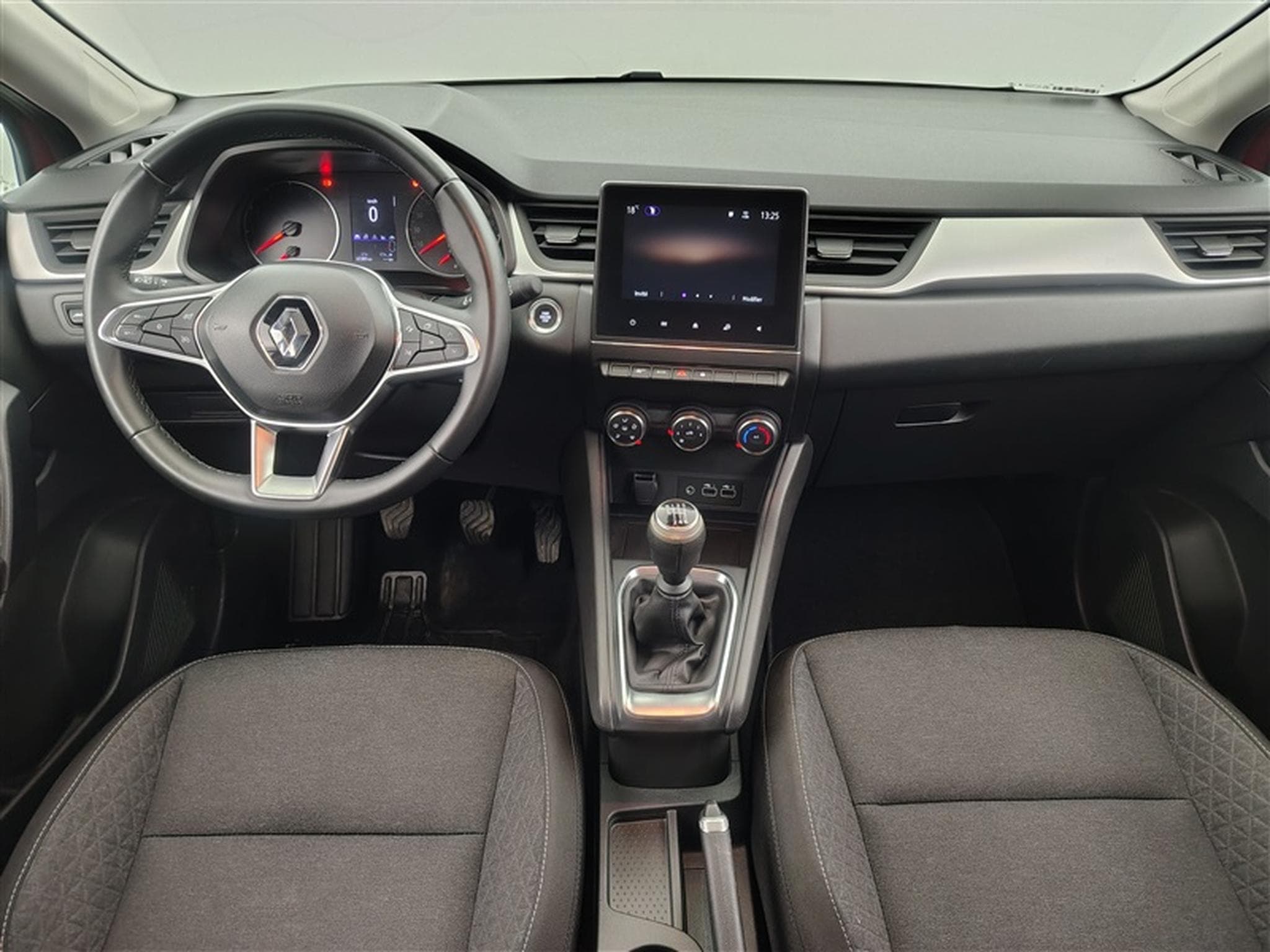 Renault Captur 1.0 TCe Evolution  NAVI / CAMERA / CARPLAY (2024) - Foto 8