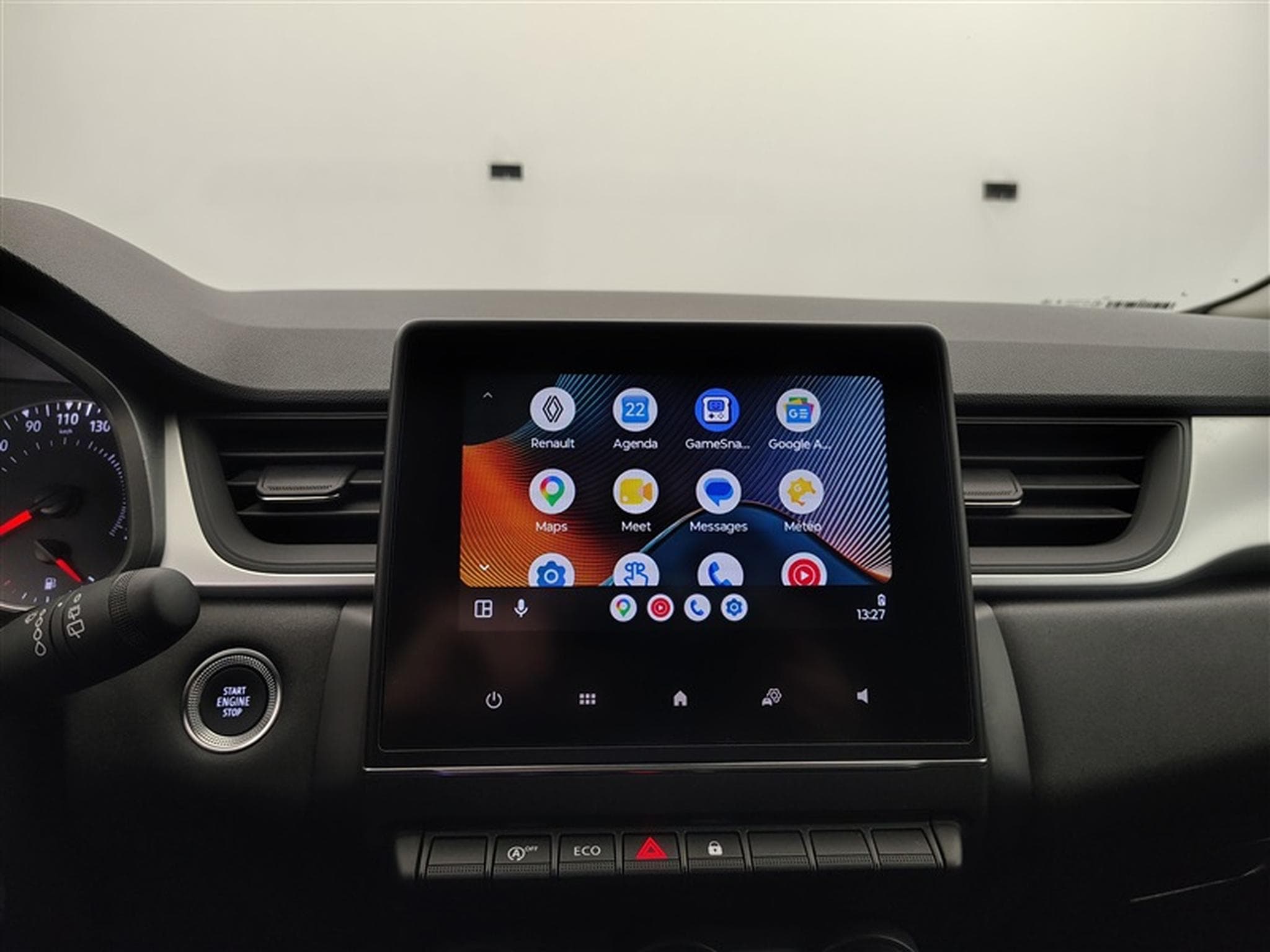 Renault Captur 1.0 TCe Evolution  NAVI / CAMERA / CARPLAY (2024) - Foto 20